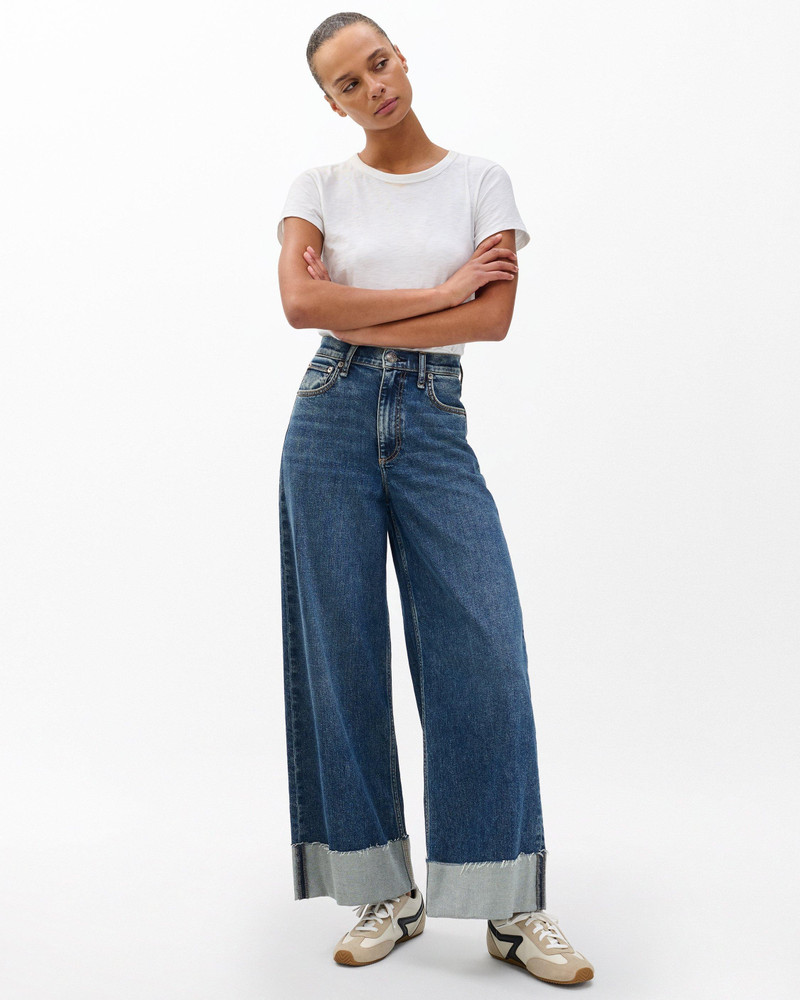 rag & bone Sofie Cuffed Wide-Leg Jeans
Vintage Stretch in Lee outlook