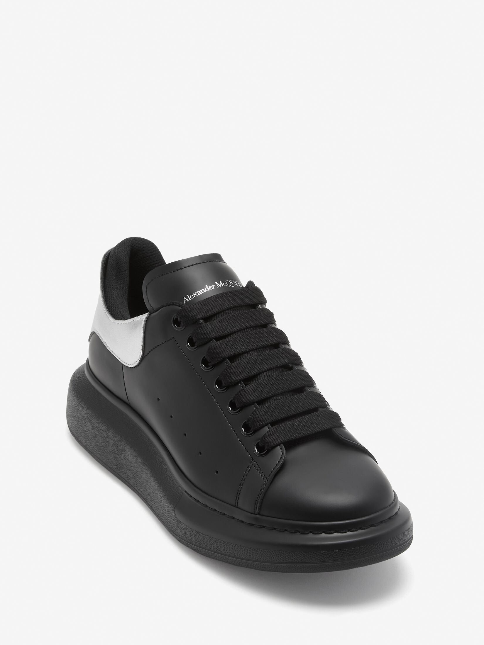 Men's Oversized Sneaker in Black/silver - 5