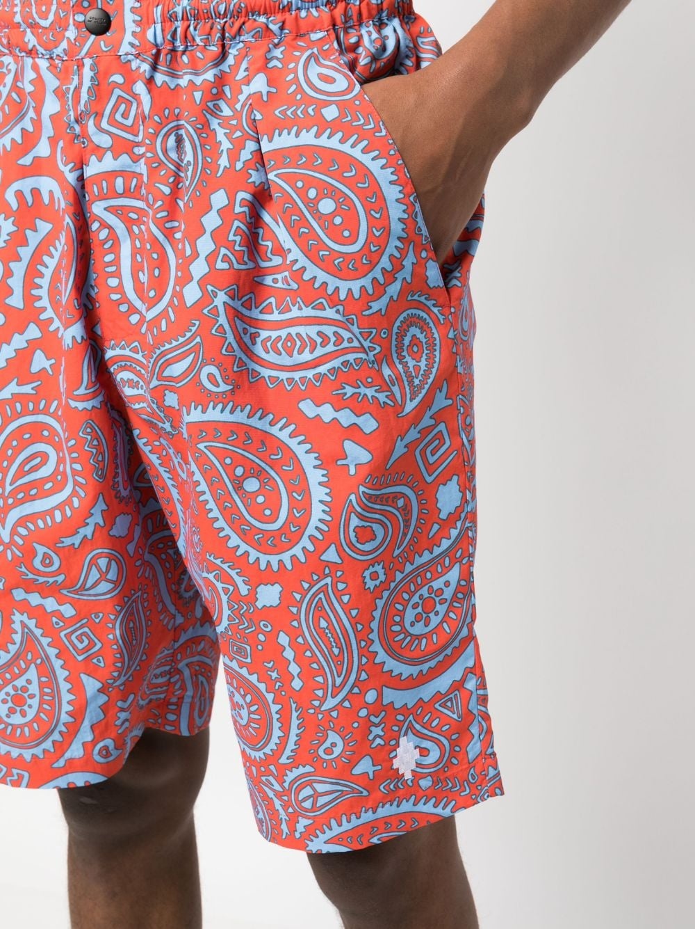 paisley-pattern knee-length shorts - 5
