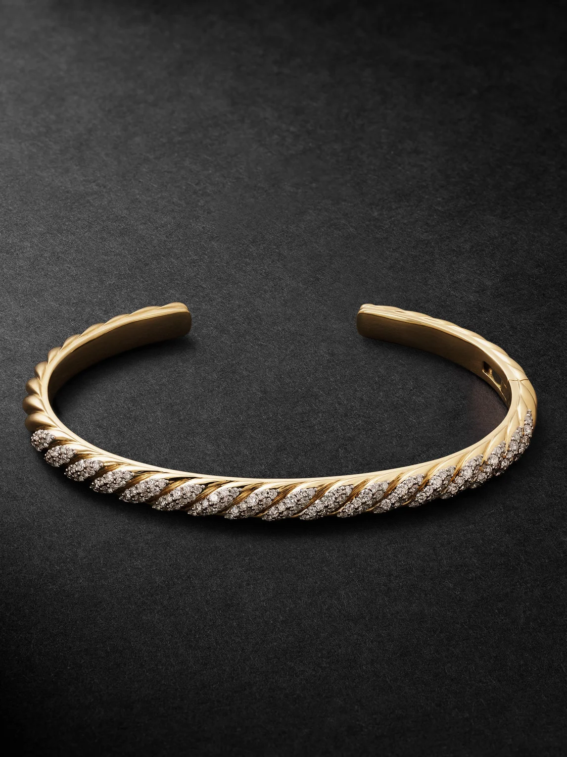 Sculpted Cable 18-Karat Gold Diamond Cuff - 1