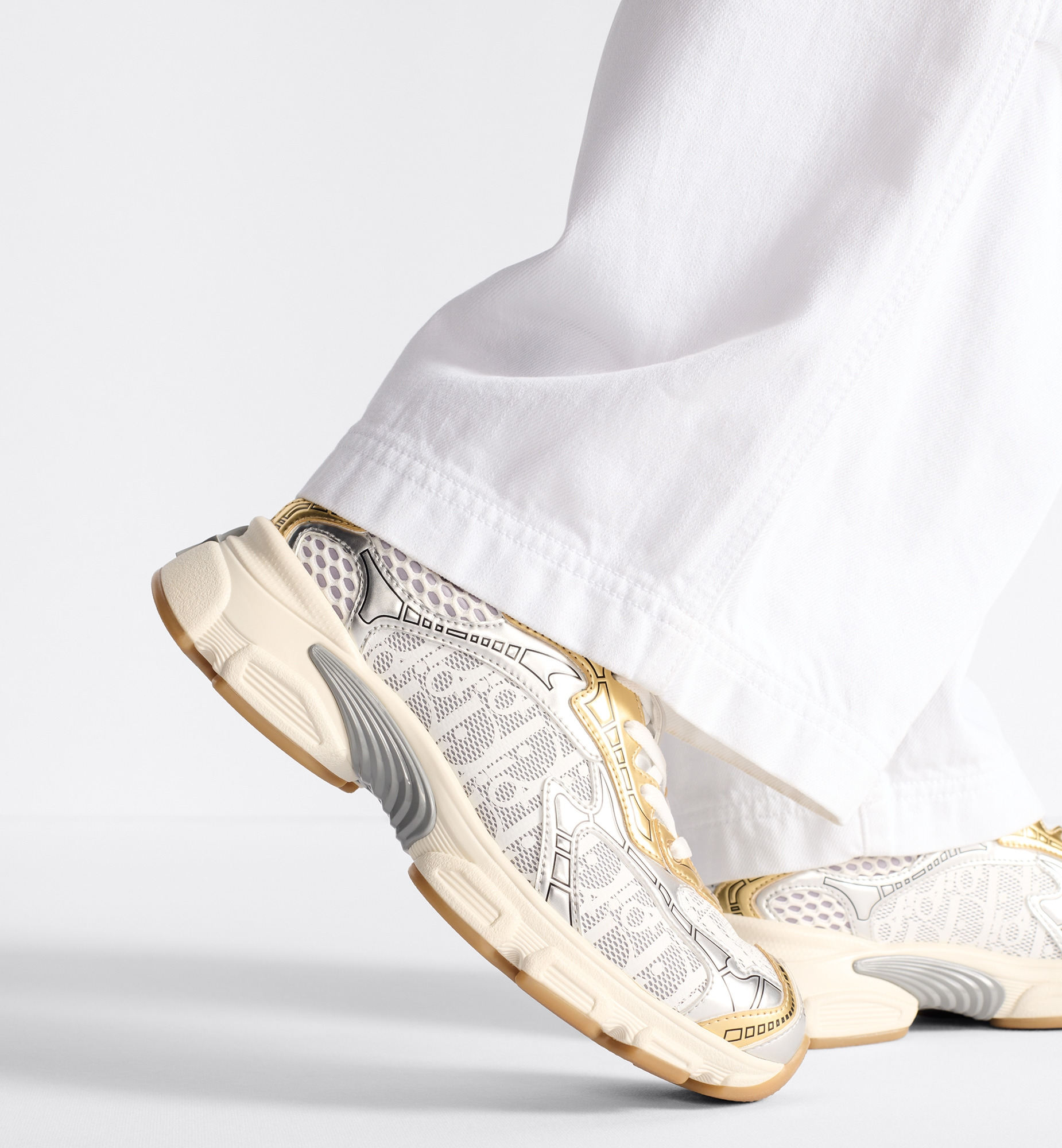 Dior Vibe Sneaker - 3