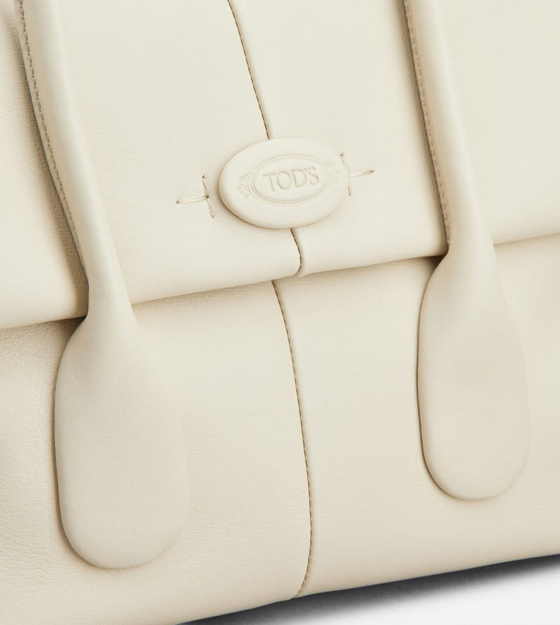TOD'S DI BAG는 LEATHER SMALL에서 멀리 떨어진다 - WHITE 6