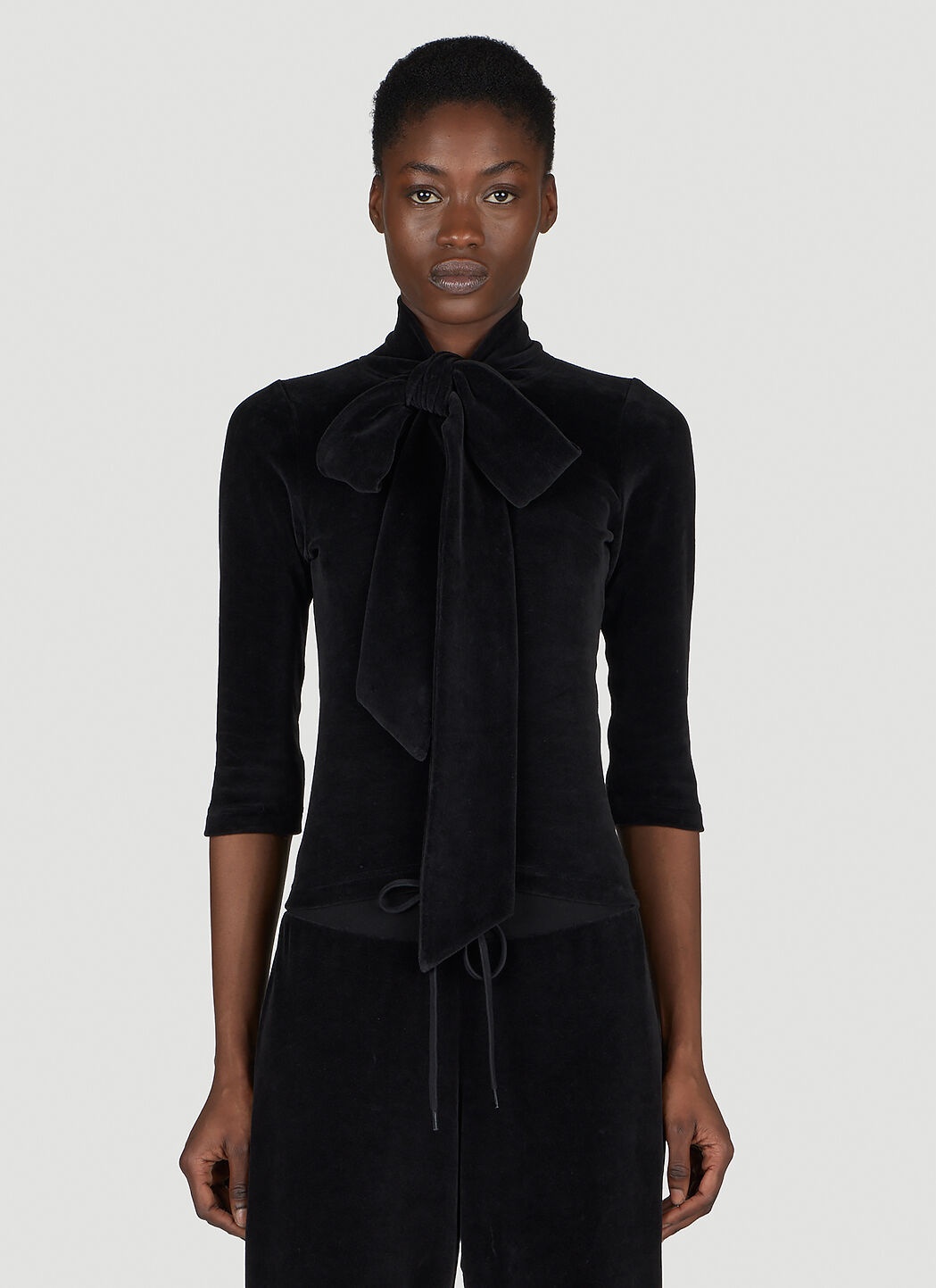 Tシャツ・カットソー BALENCIAGA FW23 Scarf Turtleneck (768074TNV61 1000) Tシャツ・カットソー BALENCIAGA FW23 Scarf Turtleneck