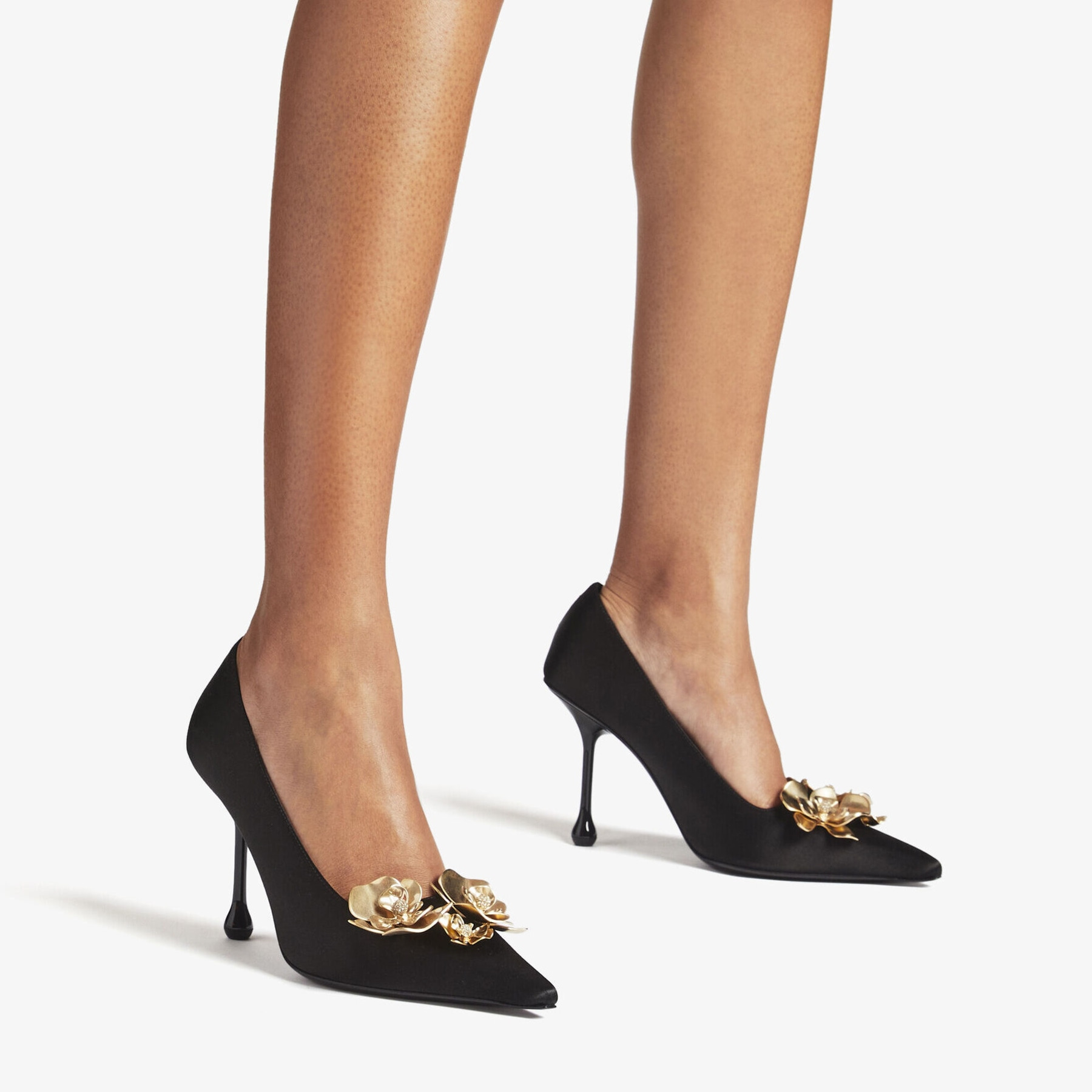 Ixia 95
Black Satin Pumps with Flowers - 2