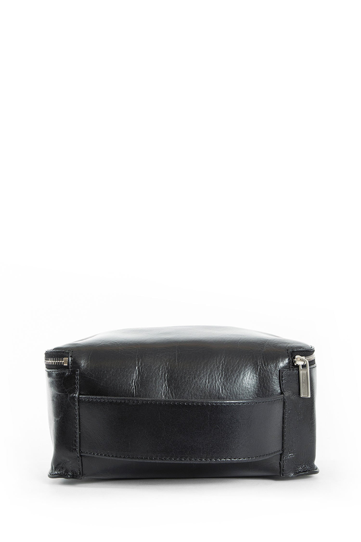 Medium-Beauty-Case-In-Leather - 2