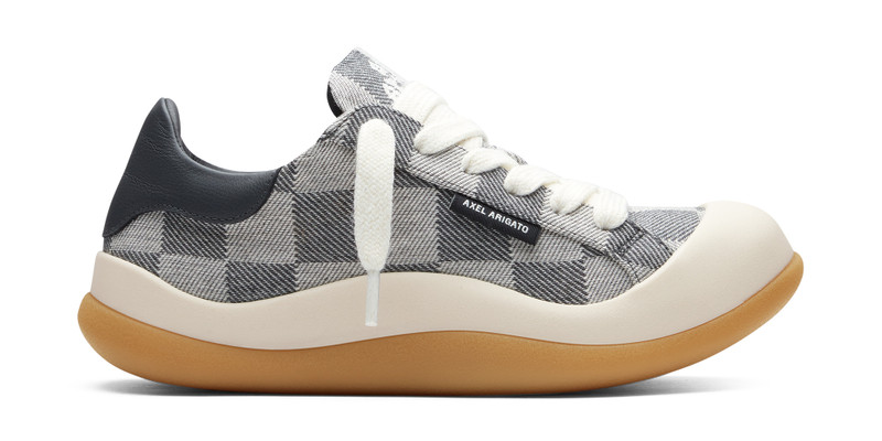 Squish Sneaker 1