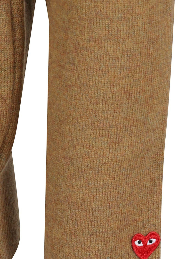 button heart-motif cardigan 3