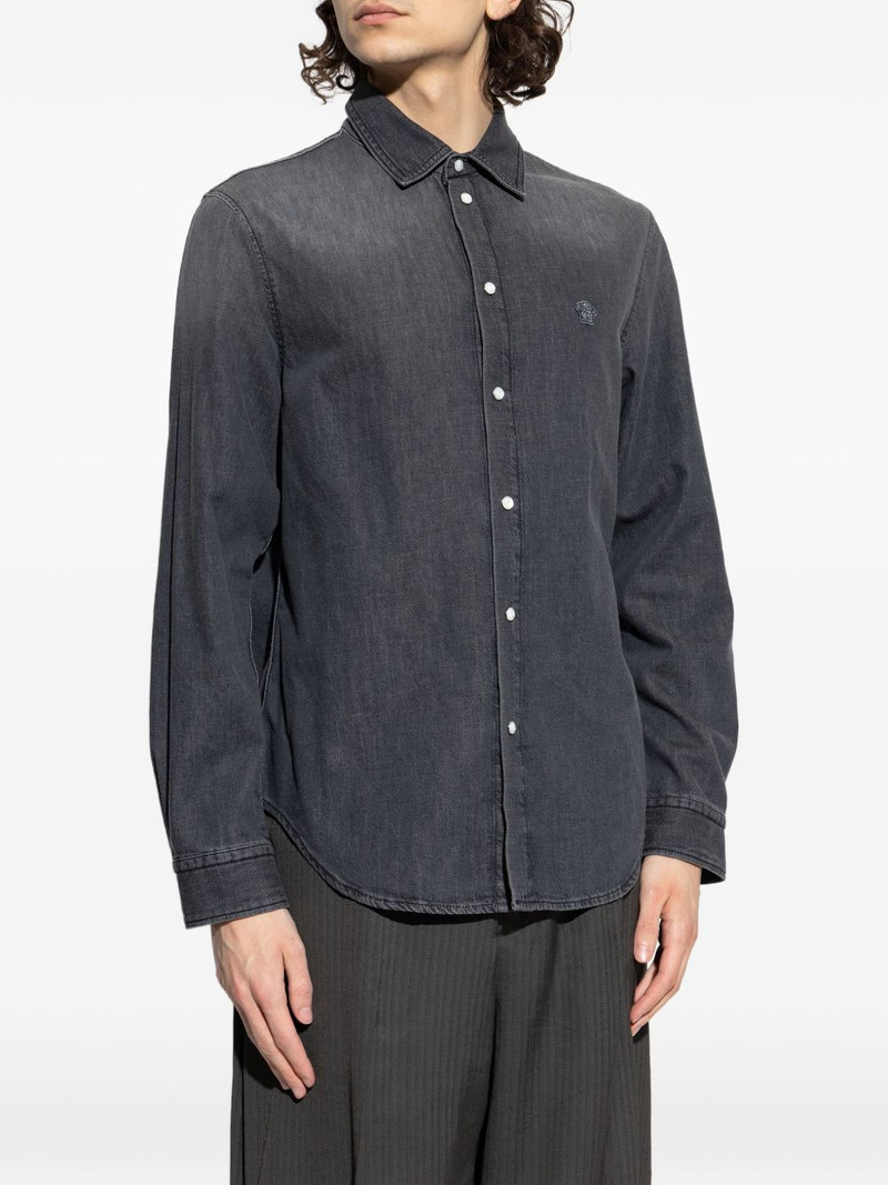 logo shirt 3