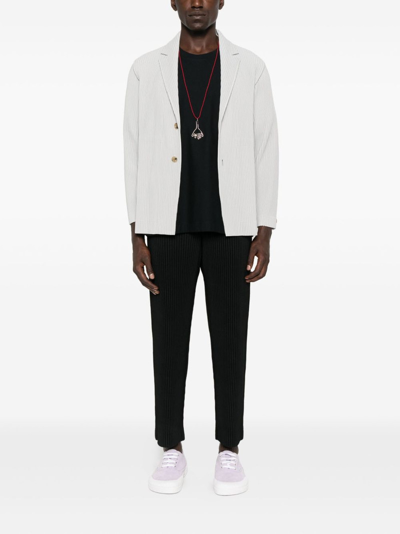 ISSEY MIYAKE pleated button blazer outlook