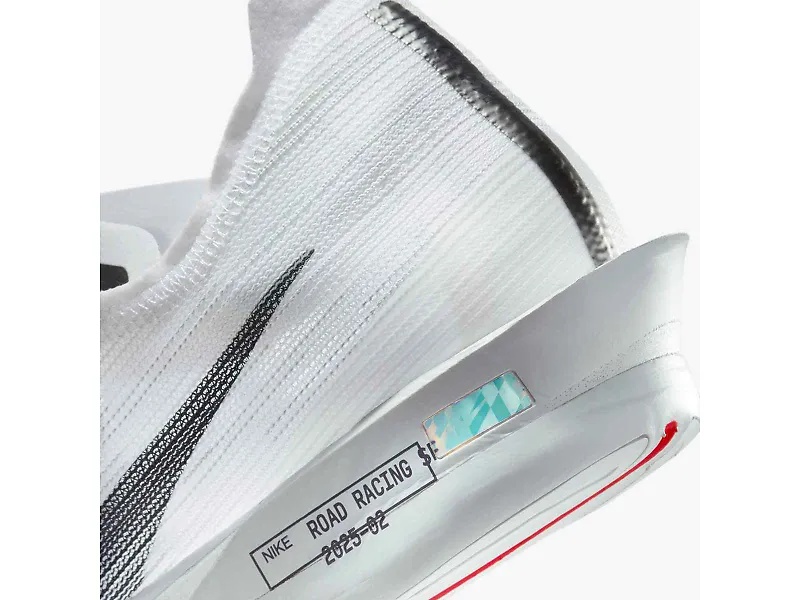 Nike ZoomX Streakfly 2 - 8