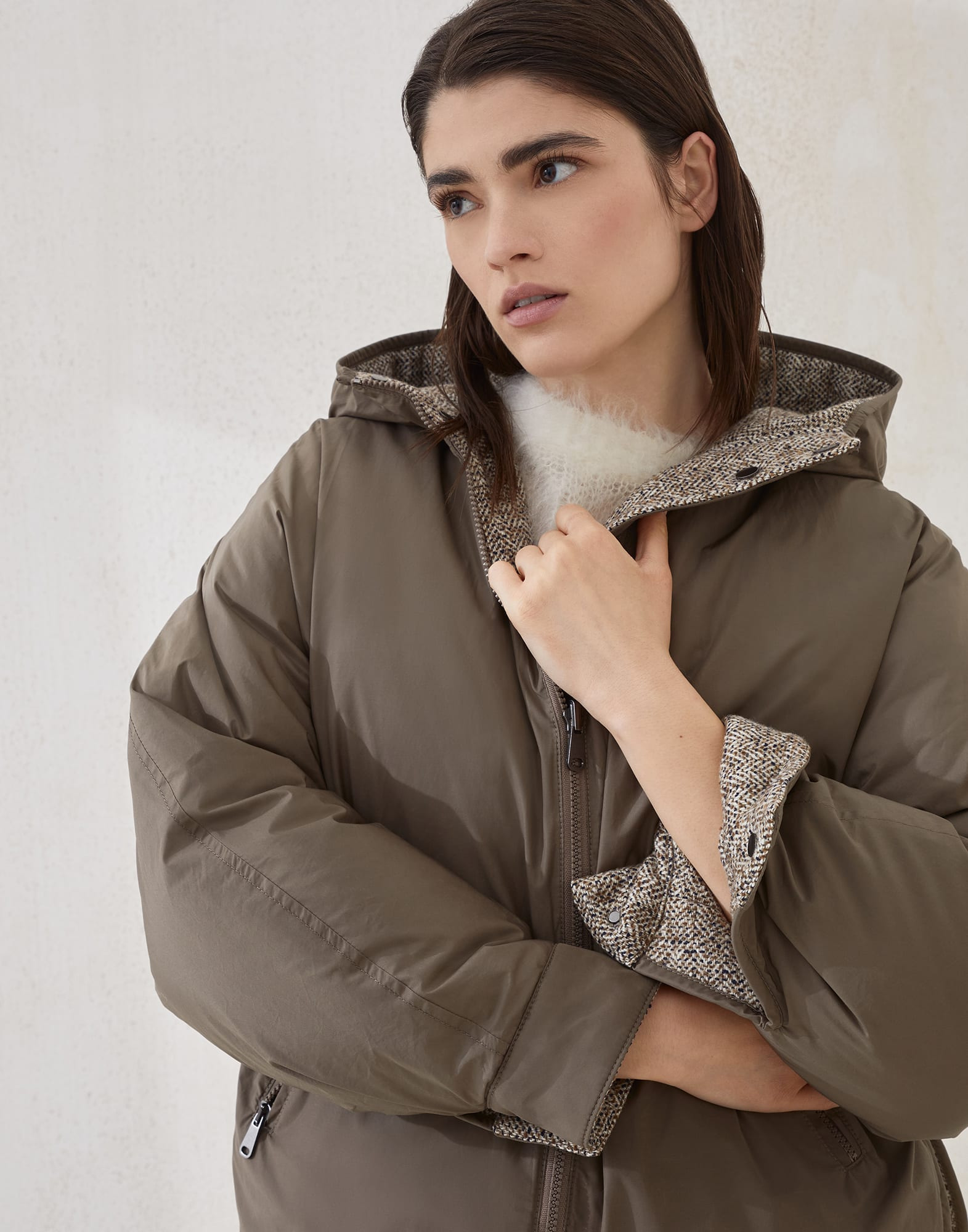 Flecked virgin wool and silk chevron hooded down jacket - 2