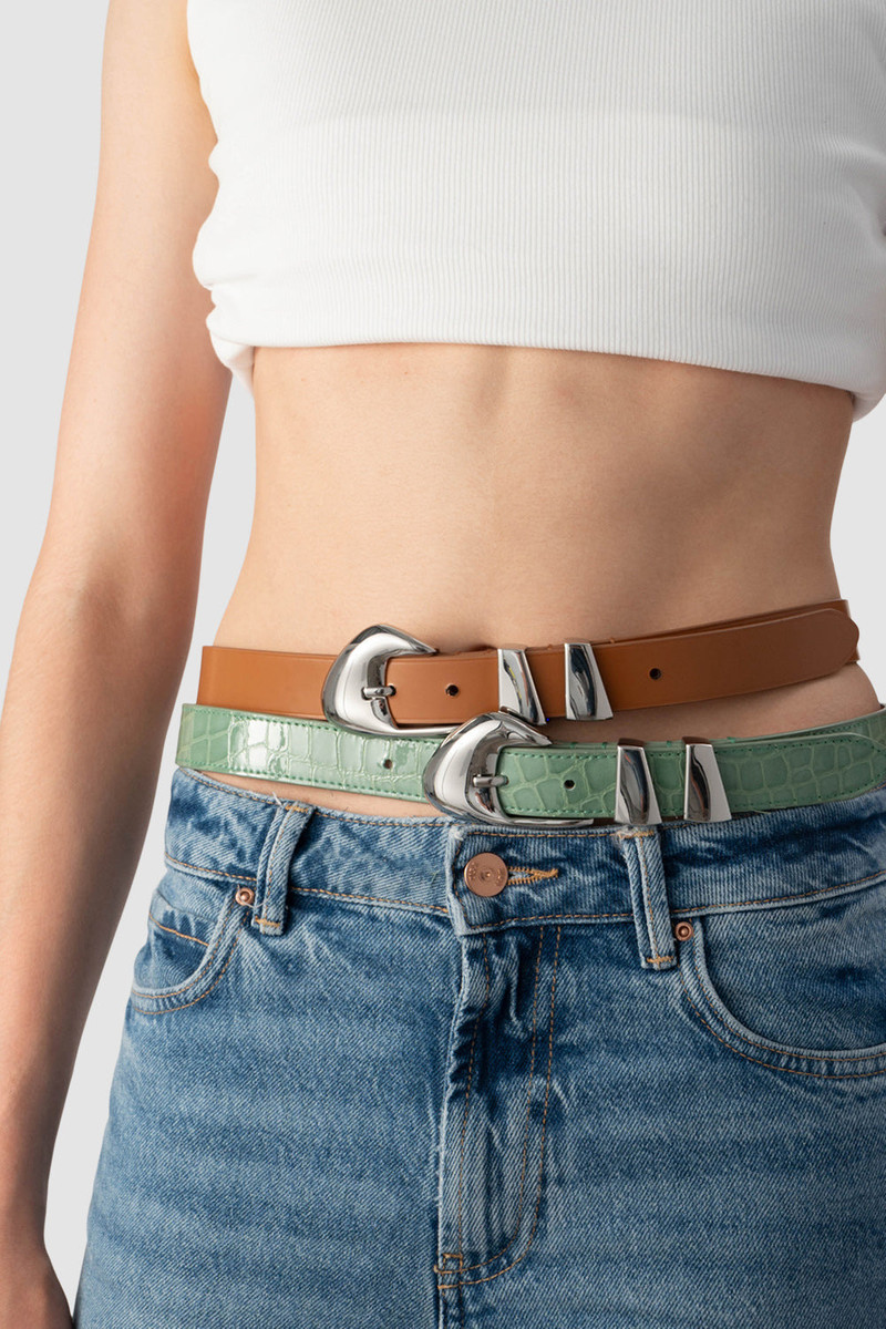 BY FAR Moore Summer Tan Semi Patent Leather Belt outlook