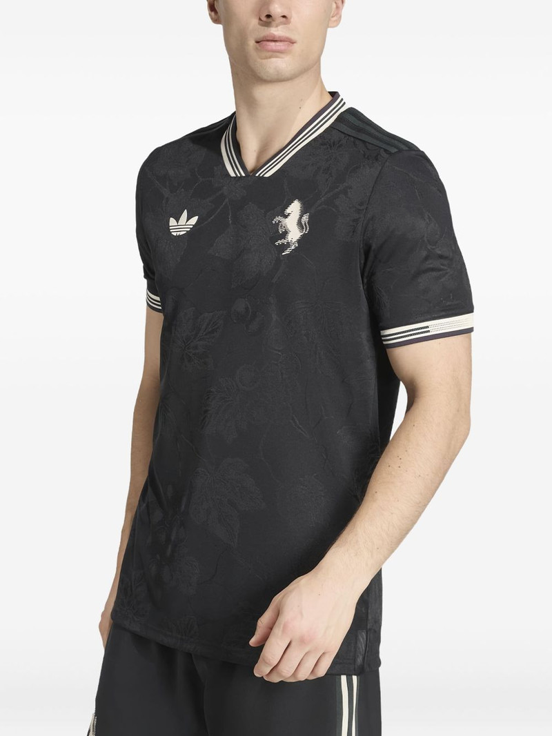 adidas Juventus floral T-shirt outlook
