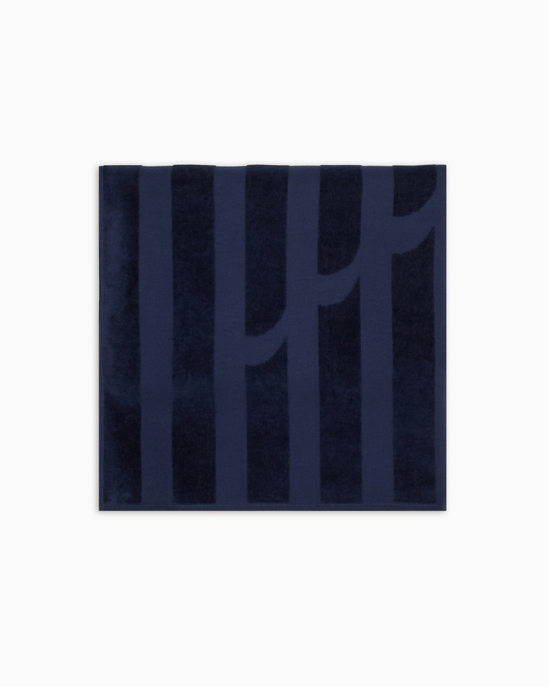 TERRYCLOTH BEACH TOWEL WITH OVERSIZED EAGLE 1