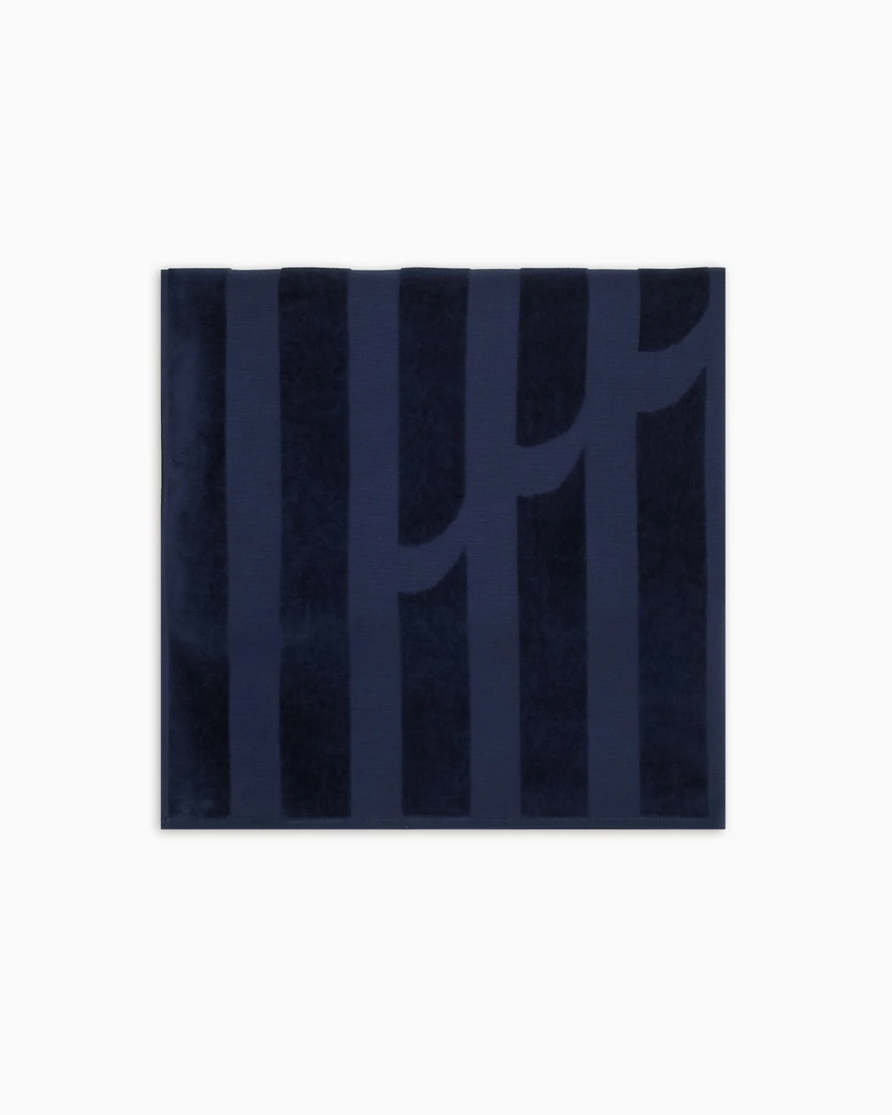 TERRYCLOTH BEACH TOWEL WITH OVERSIZED EAGLE - 1