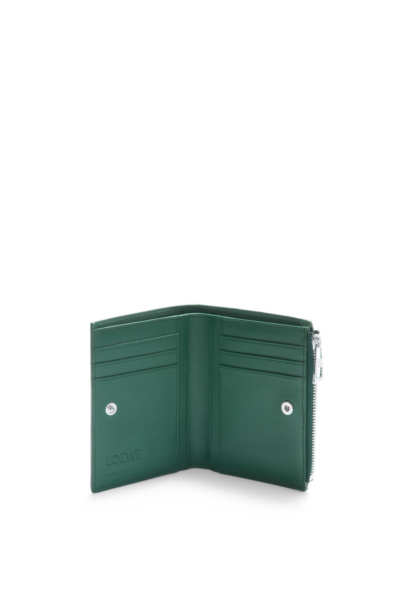 Loewe Slim compact wallet in deerskin outlook