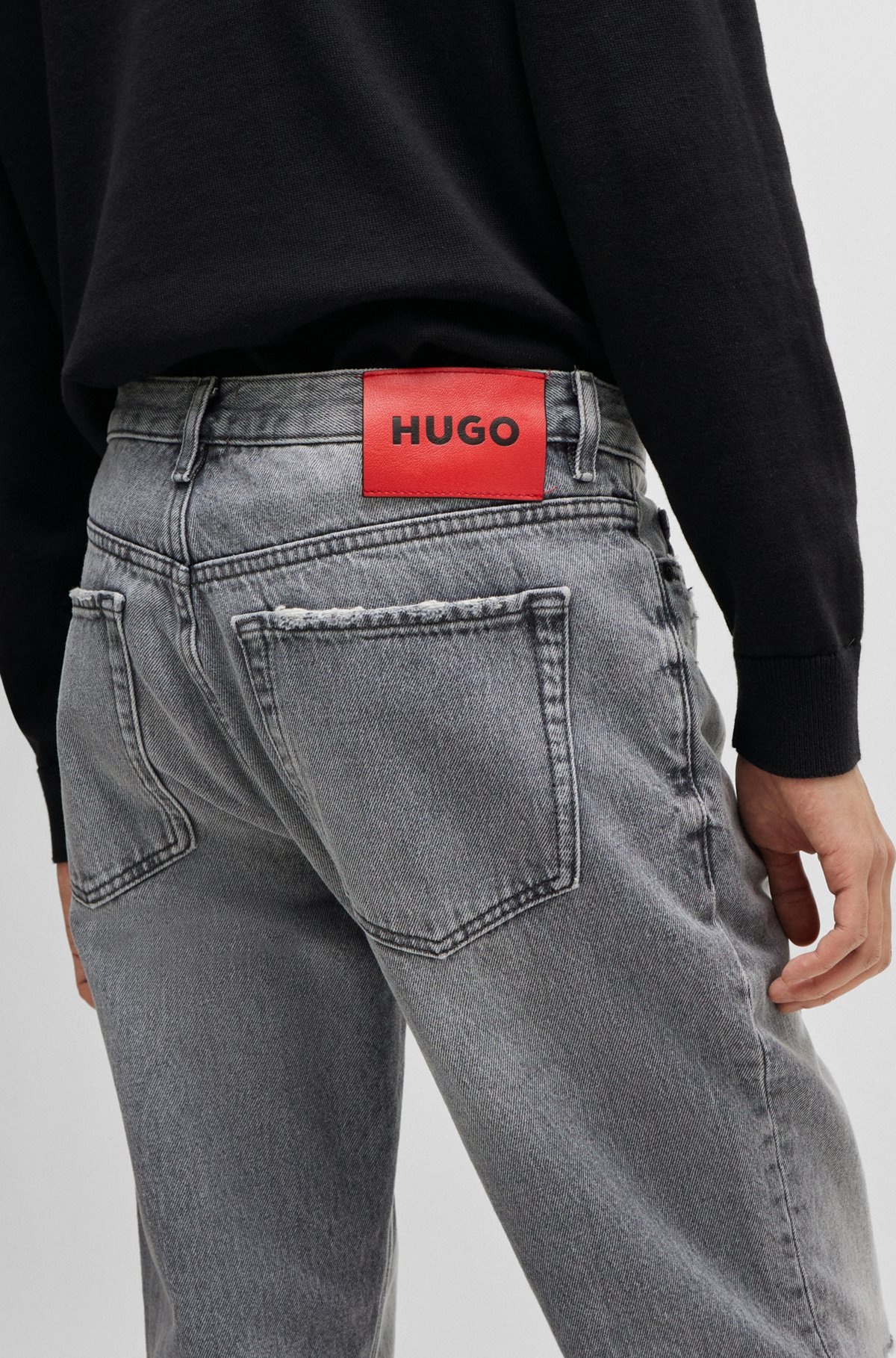 TAPERED-FIT REGULAR-RISE JEANS IN GRAY DENIM - 5