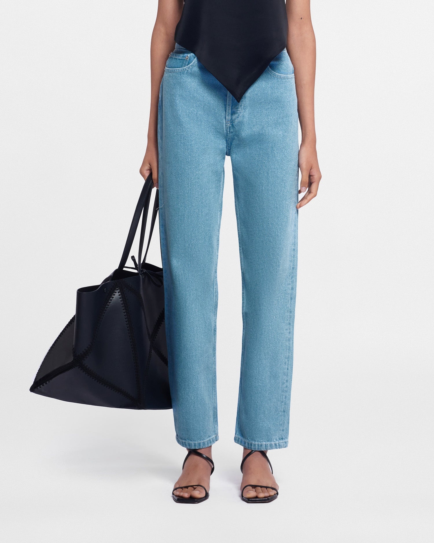 Straight-Leg Jeans - 3