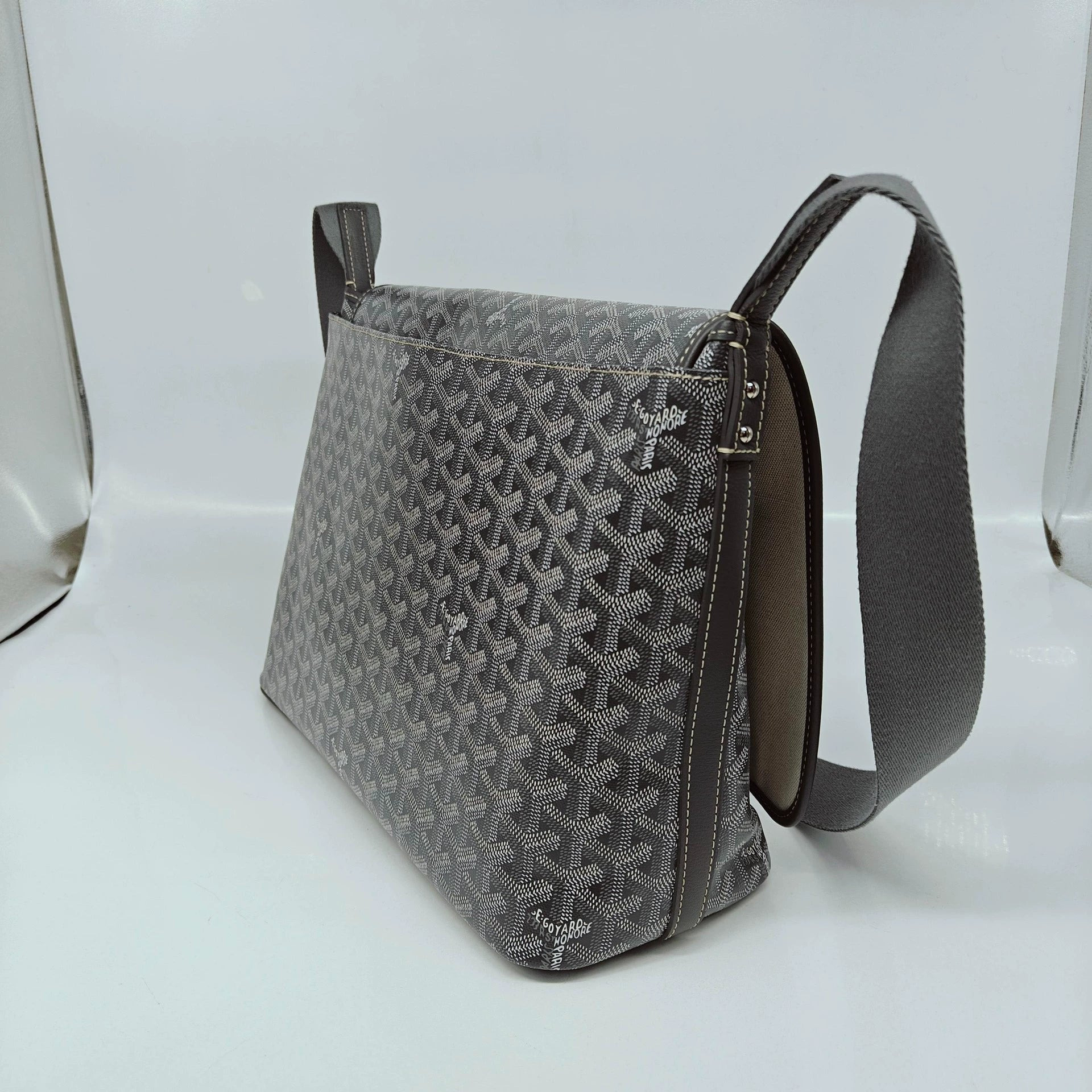 goyard tote - Goyard Tote Women Pre-Loved Bag Brand New Condition - 3