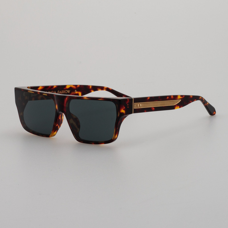 LINDA FARROW BRADY FLAT TOP SUNGLASSES IN TORTOISESHELL outlook