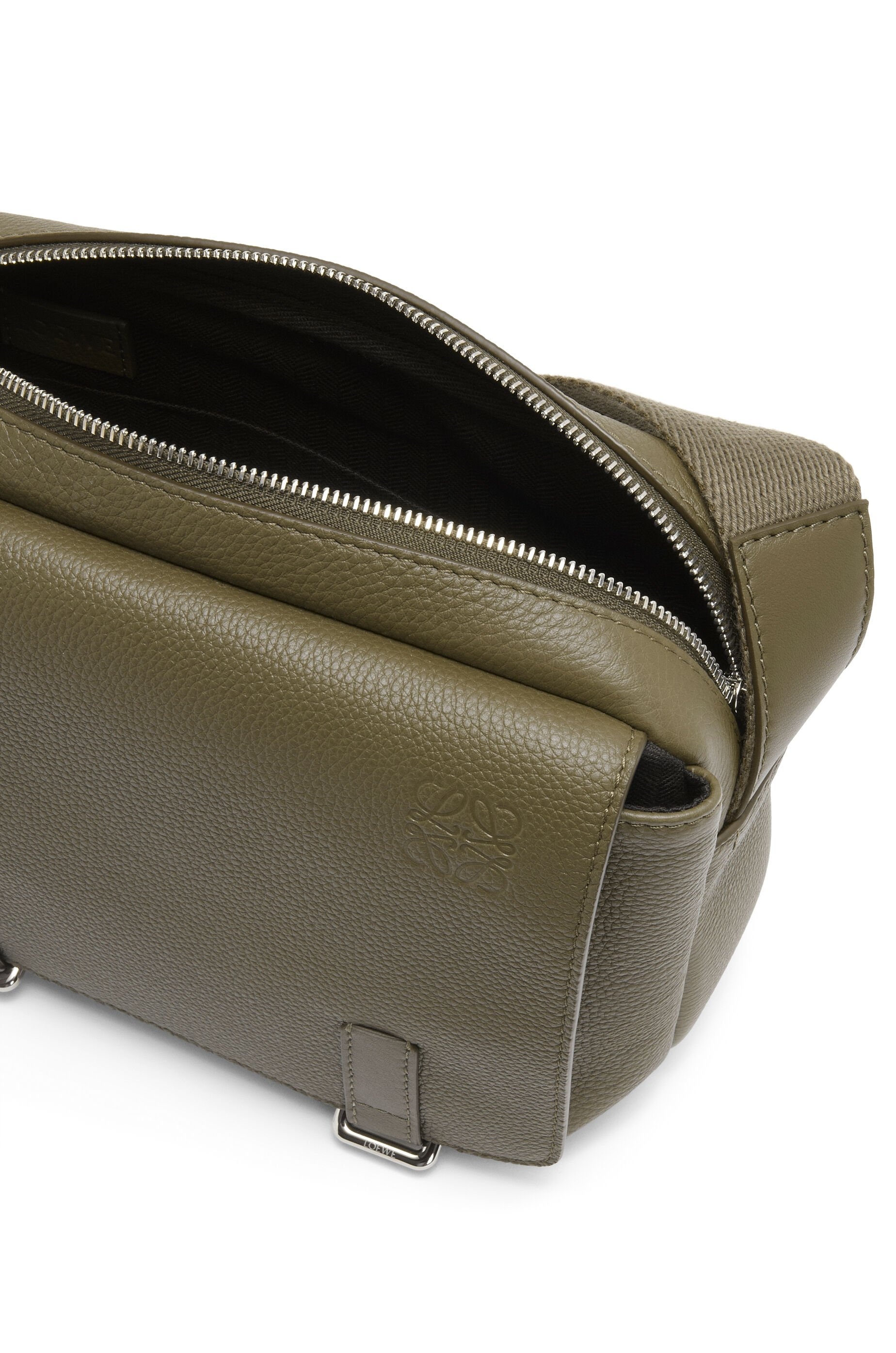 XS Military messenger bag in soft grained calfskin - 3