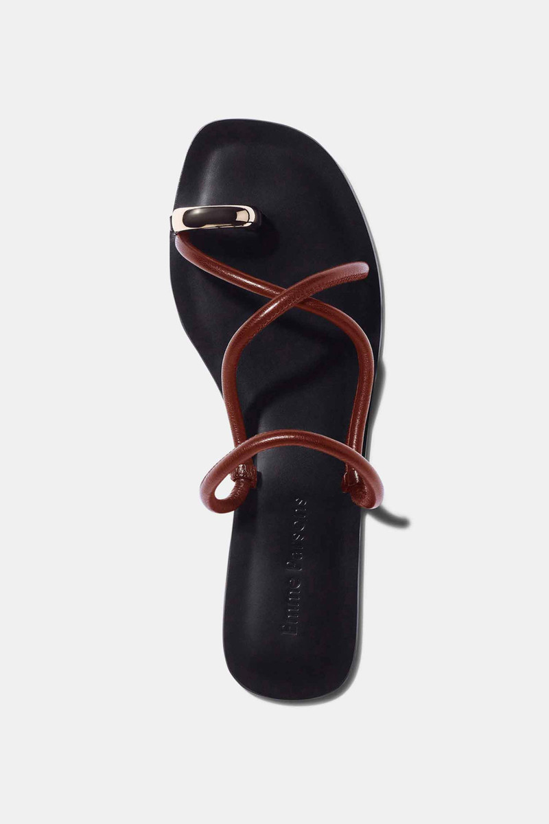 LAURIE IN CACAO NAPPA 3