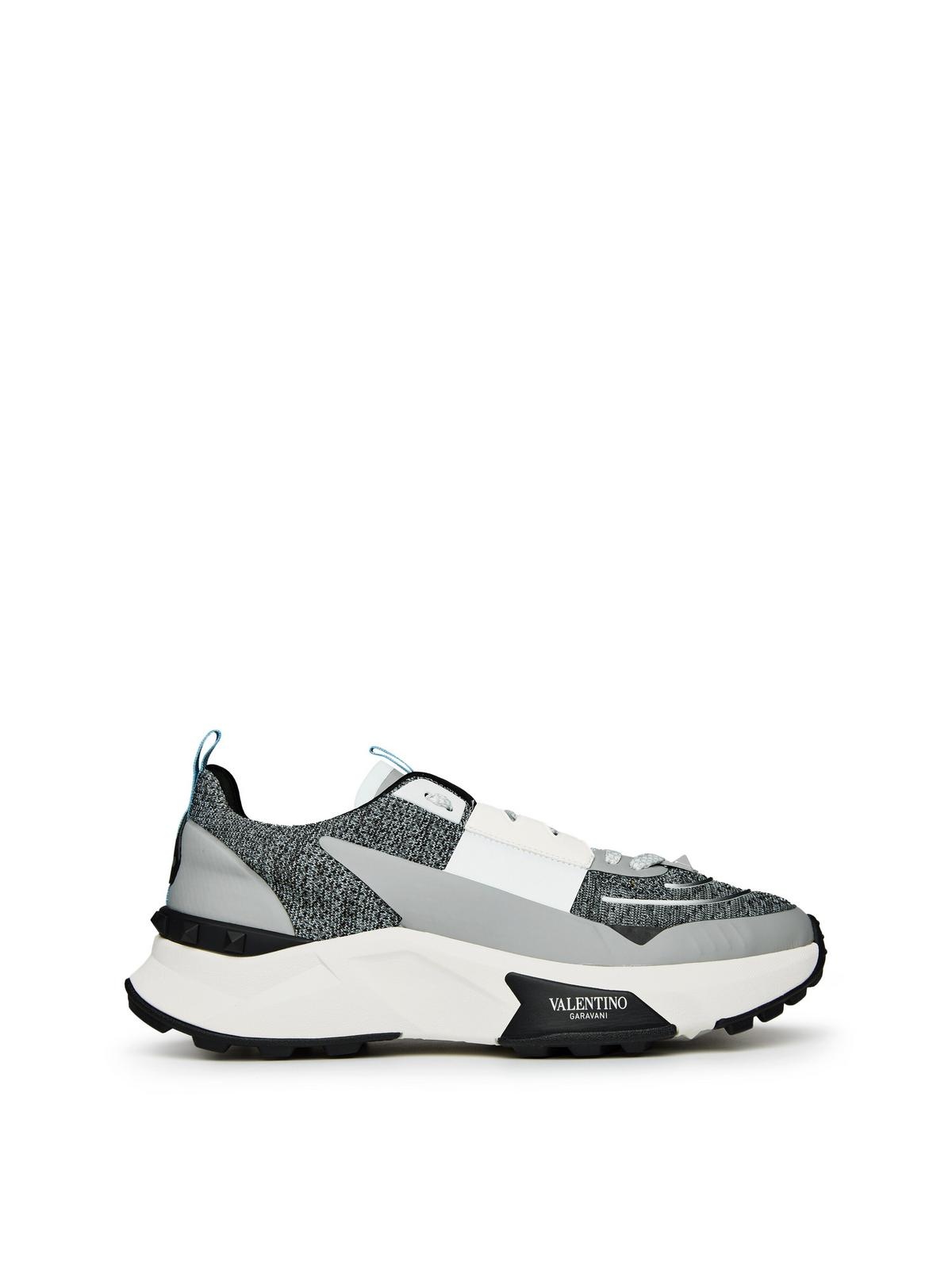 【送関込】VALENTINO☆low top true act スニーカー True Act Low Top Sneaker In Mesh And Rubberized Fabric for