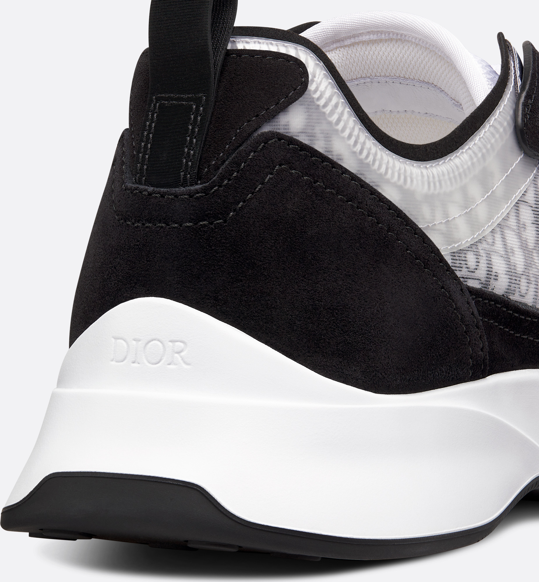 B25 Runner Sneaker - 7