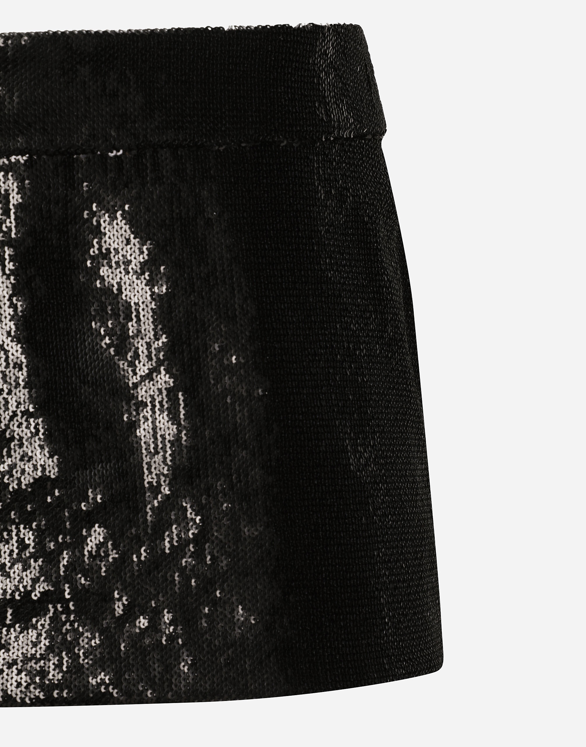 Miniskirt with micro-sequin embellishment - 6