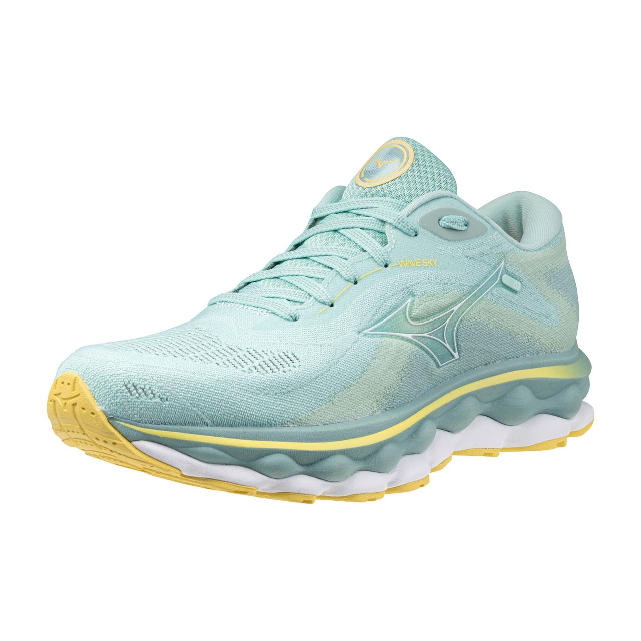 Women's Wave Sky 7 Running Shoe - 7