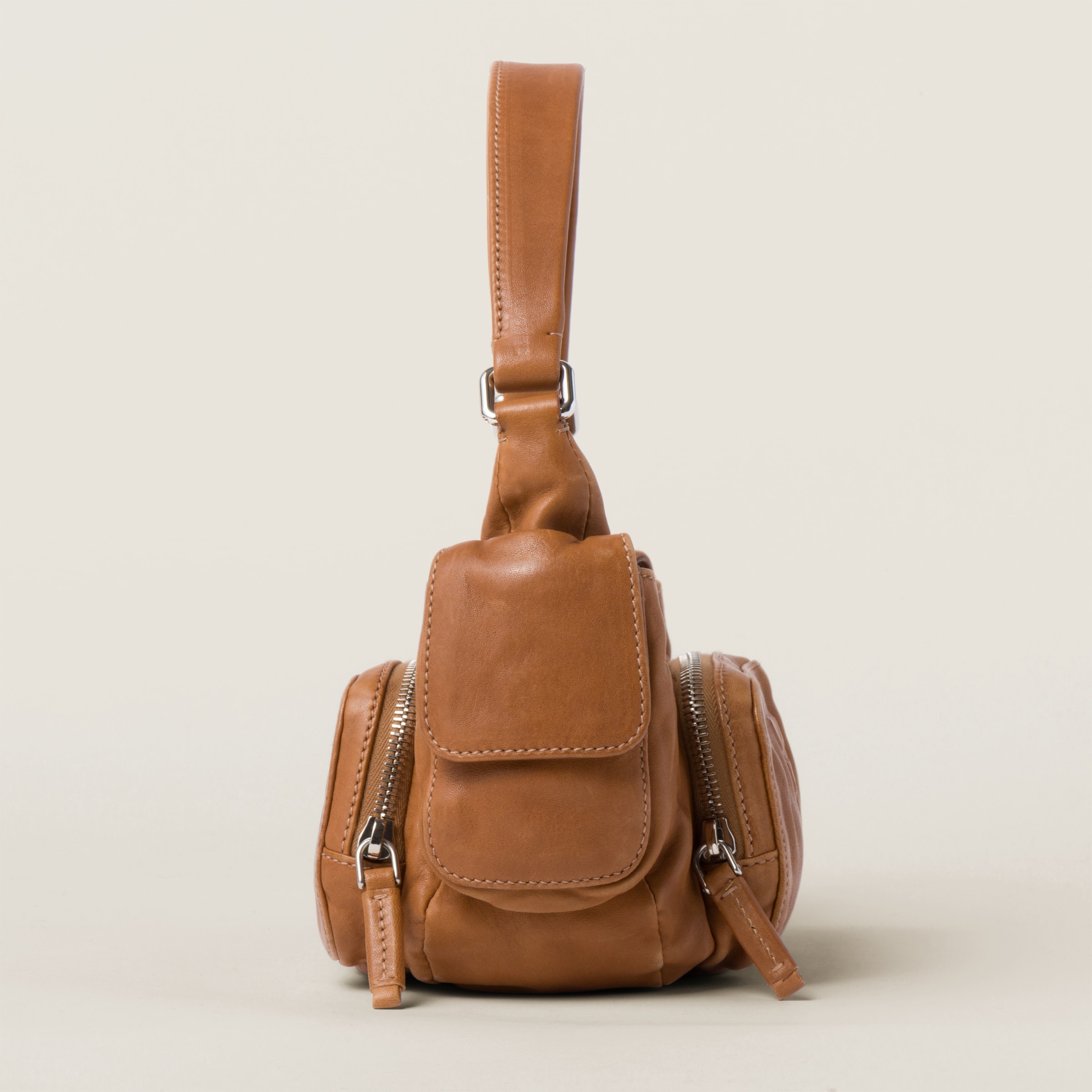 Pocket nappa leather bag - 7