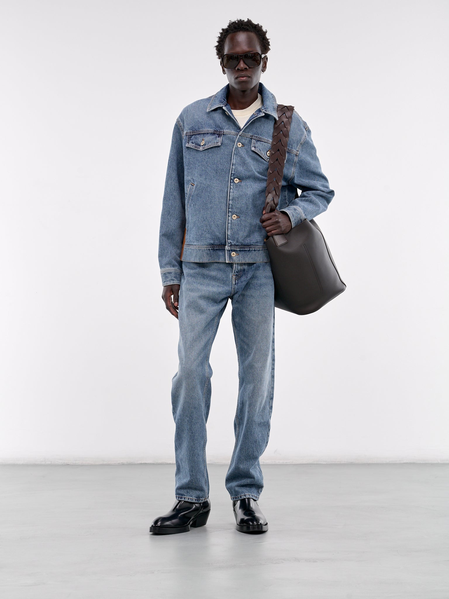 【LOEWE】STRAIGHT LEG JEANS◆H526Y04WFA Straight leg jeans in denim Blue - LOEWE