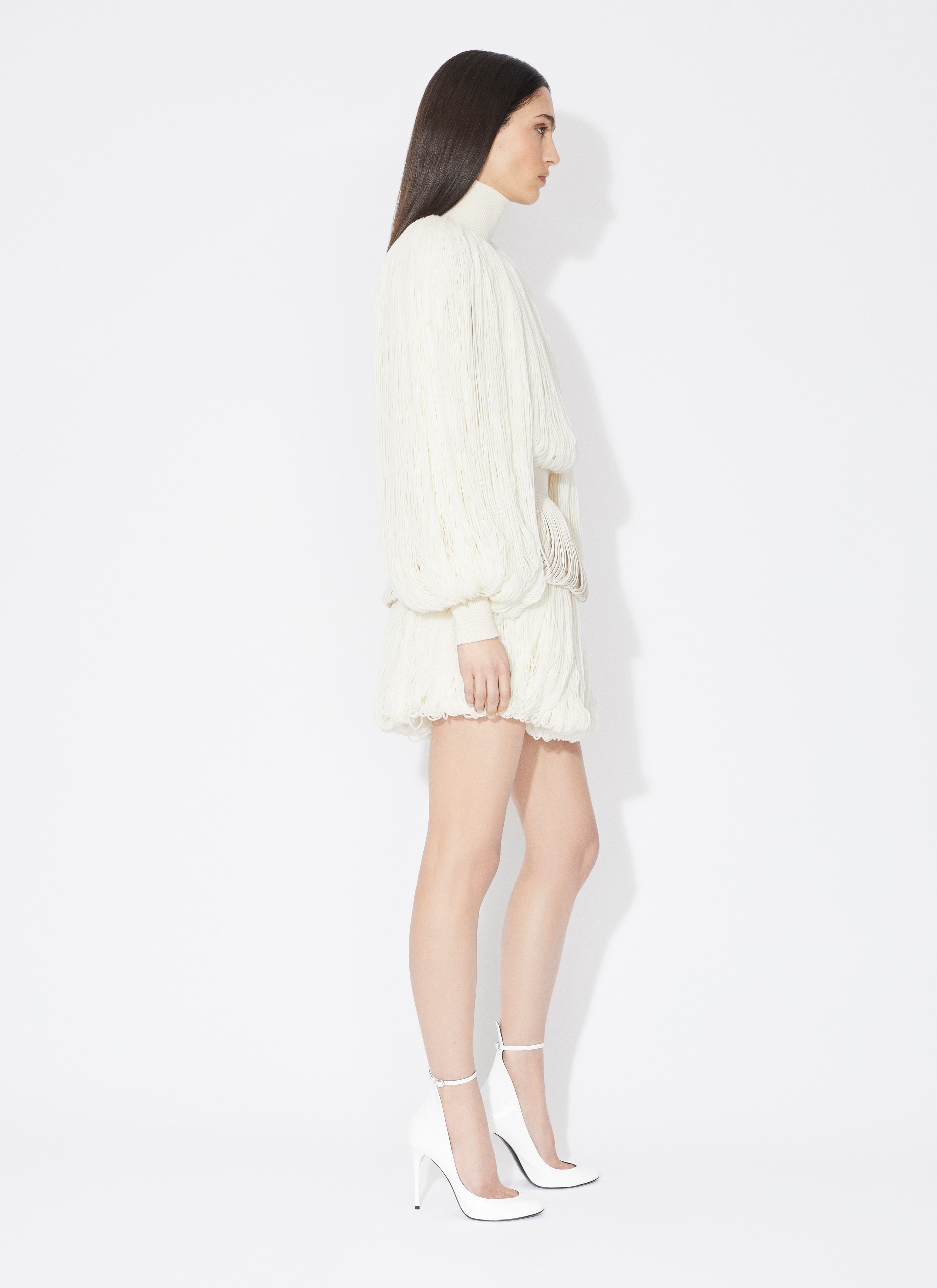 MINI SKIRT WITH KNITTED FRINGES - 4