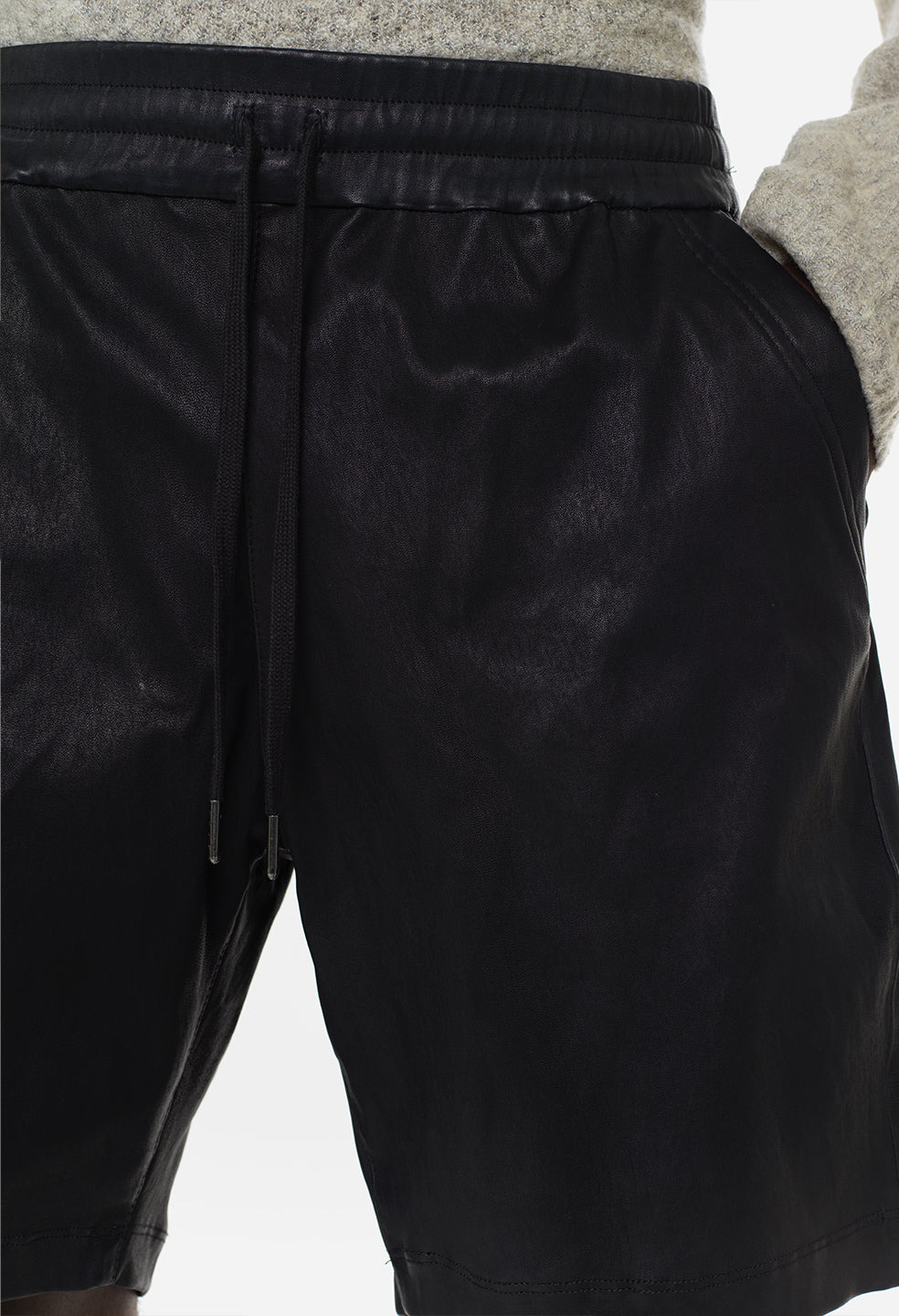 LEATHER LA SHORTS - 9
