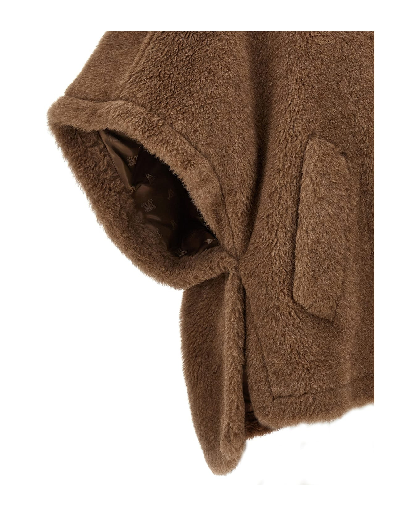 'tebe' Cape - 4