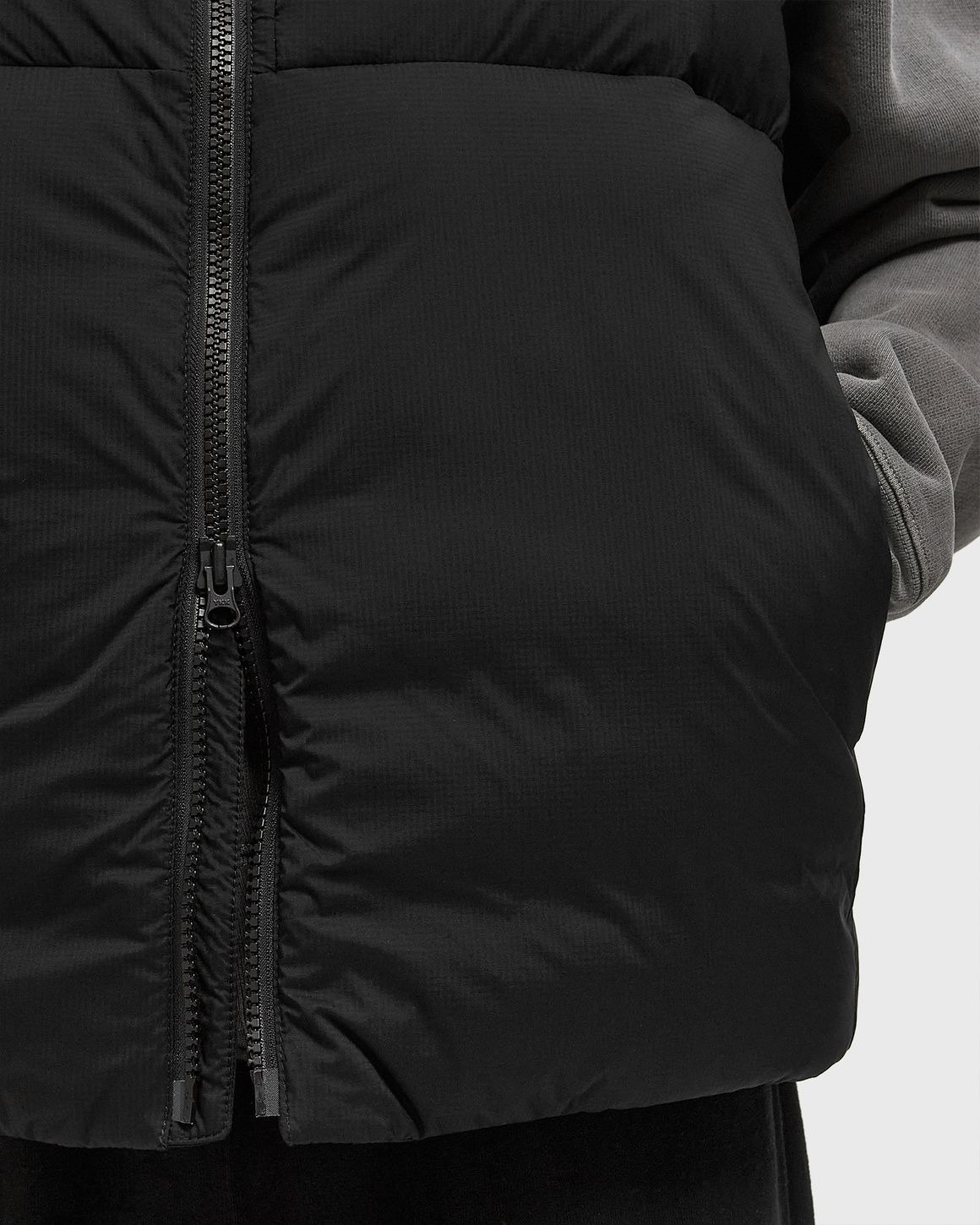 Lodge Vest - 4