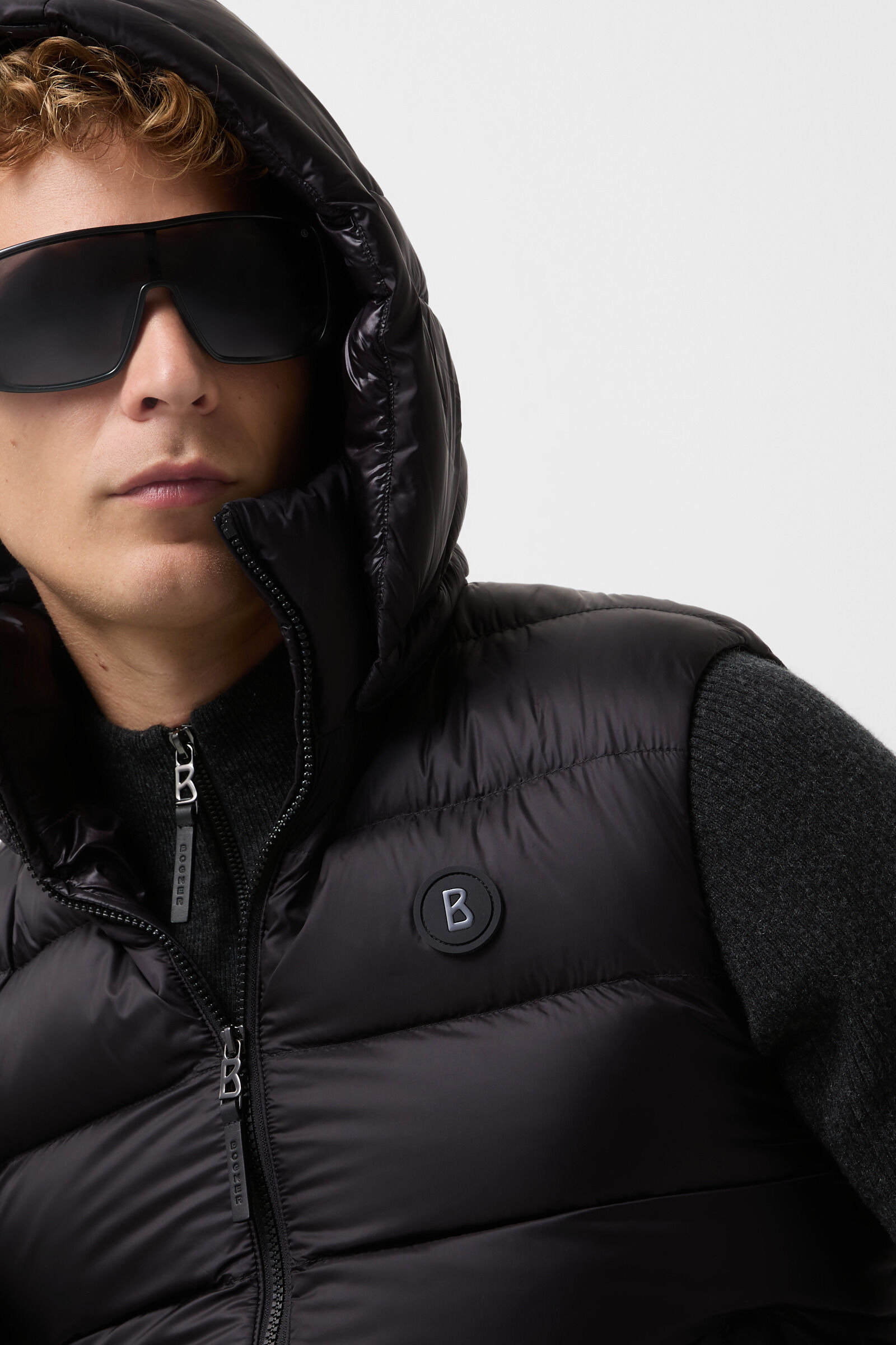 Holger down vest in Black - 7