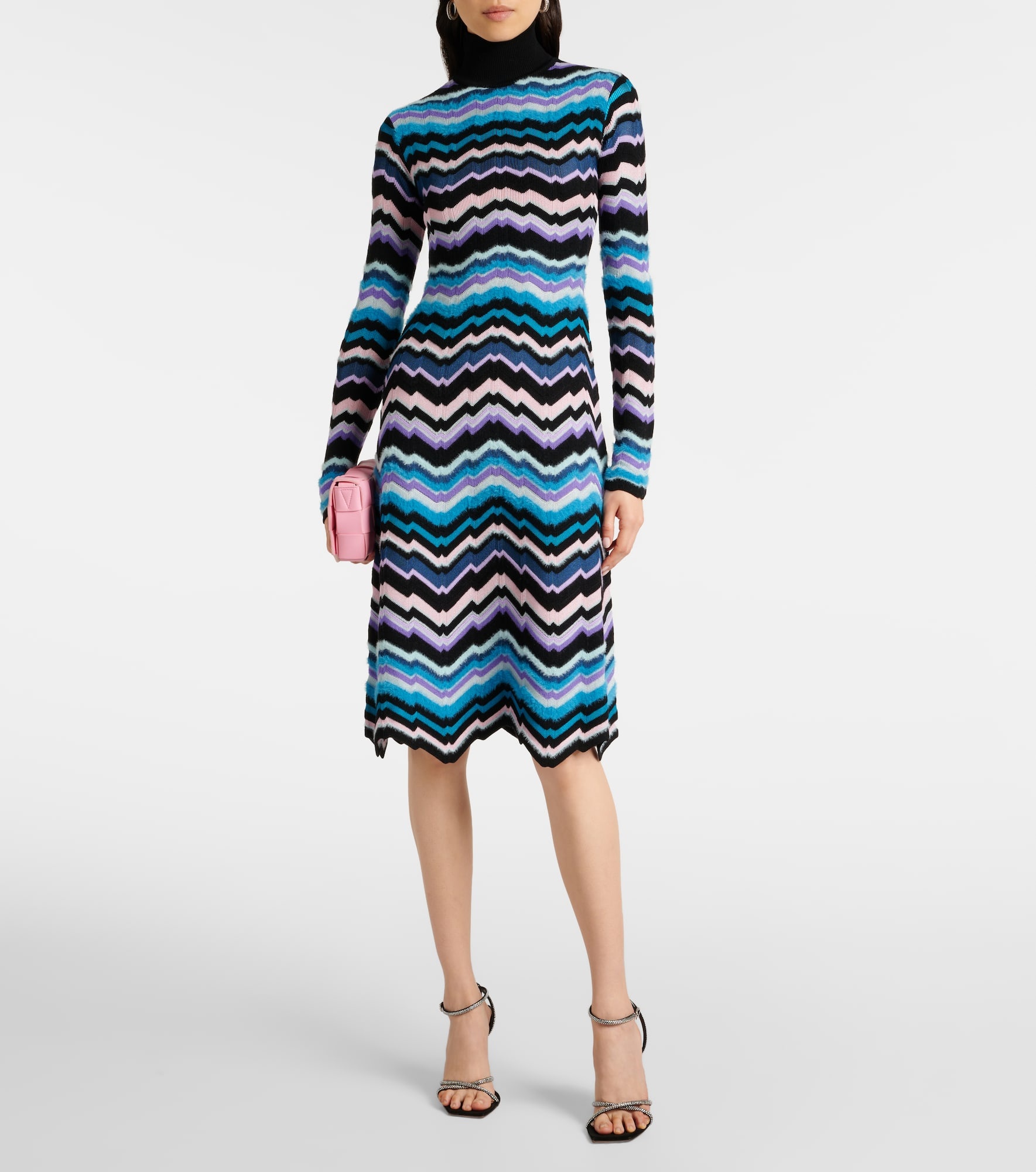 Zigzag knitted turtleneck midi dress - 2