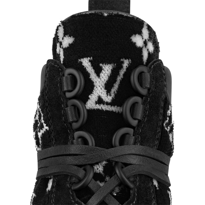 Laureate Platform Desert Boot 5