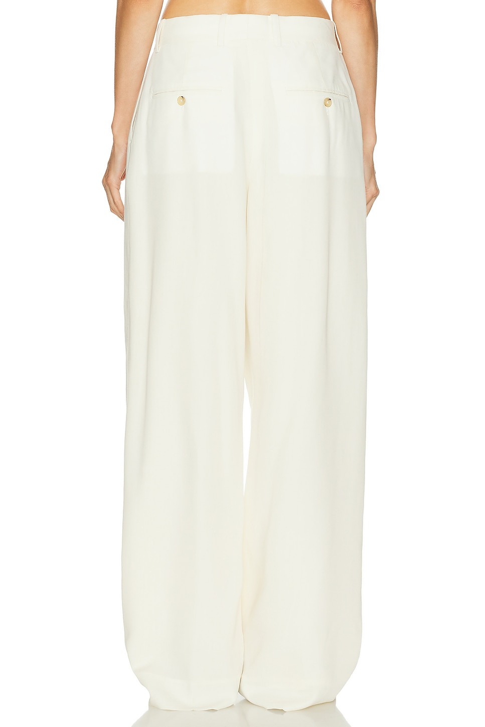 Wide Fluid Trouser - 4