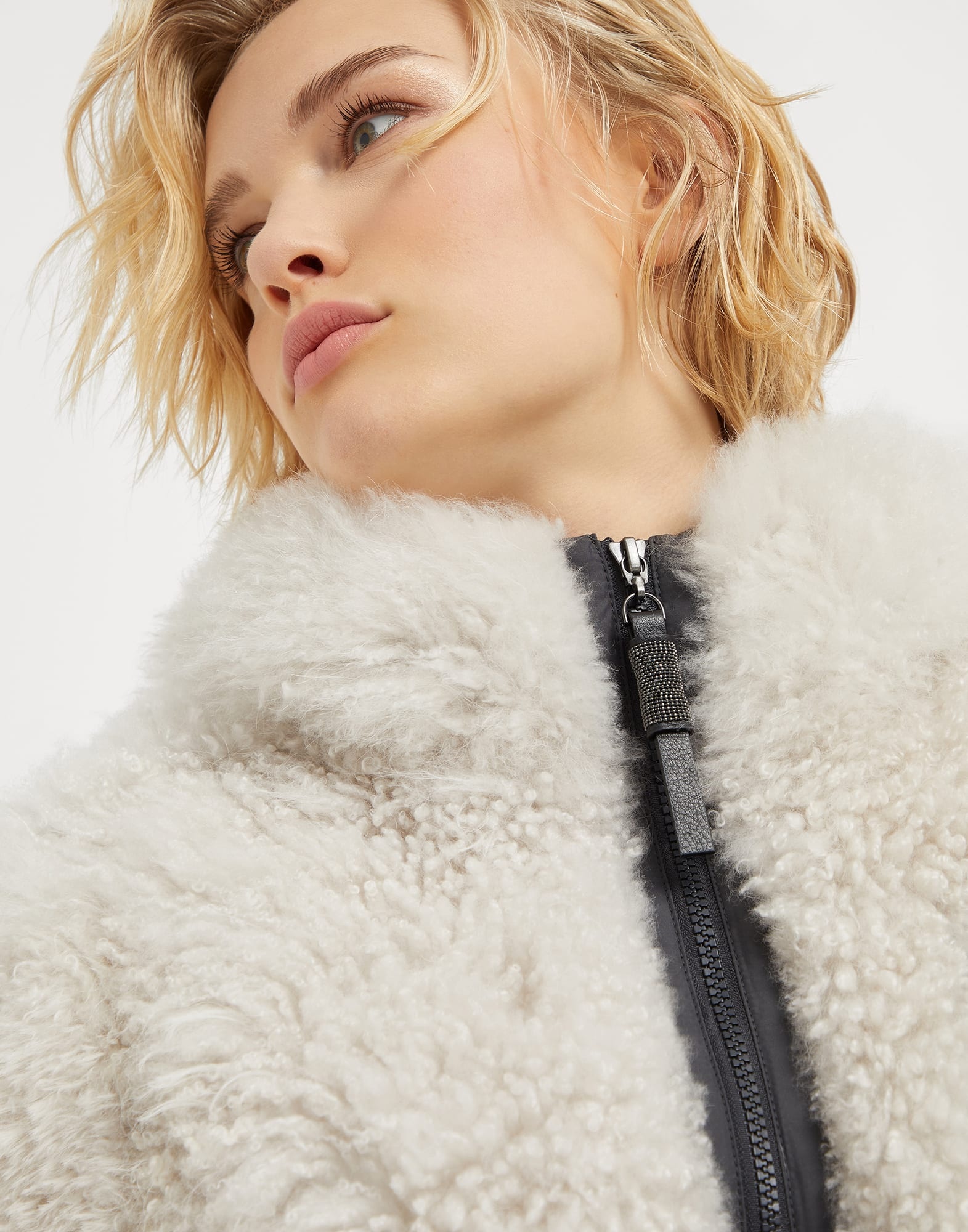 Plush cashmere shearling hooded and belted outerwear jacket with shiny zipper pull - 3
