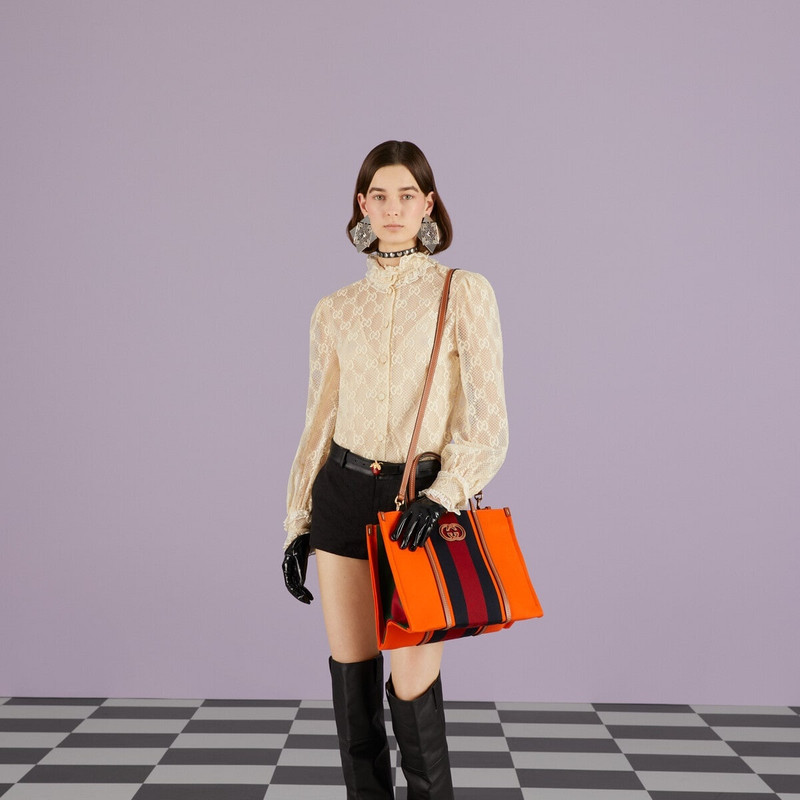 Medium Interlocking G tote bag 4