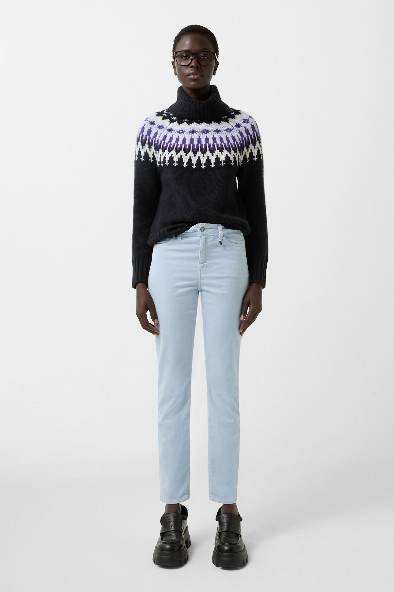 Julie 7/8 corduroy pants in Light blue - 4
