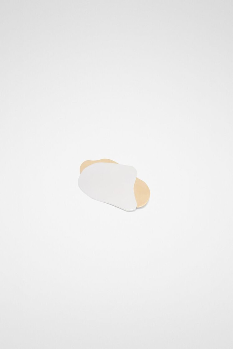 Jil Sander Pin outlook