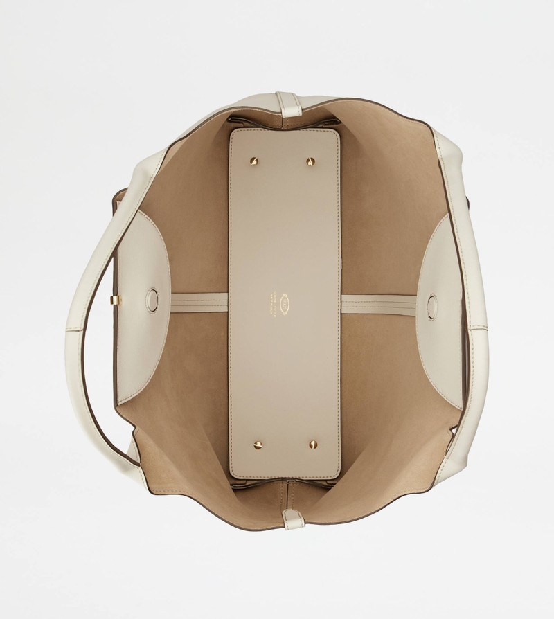SHOPPING BAG IN LEATHER MEDIUM-SMALL - WHITE 4