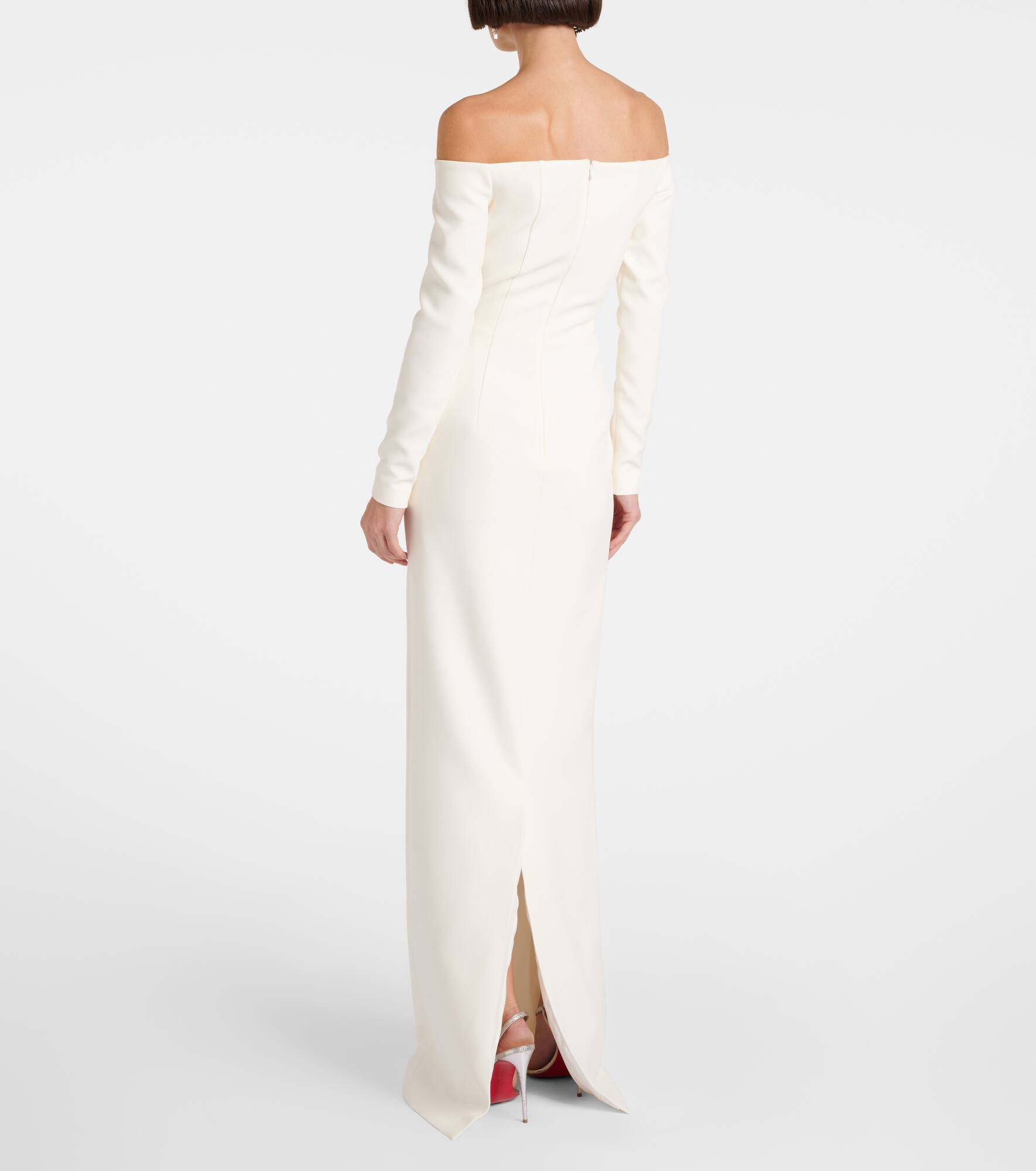 Bridal off-shoulder crêpe gown - 3