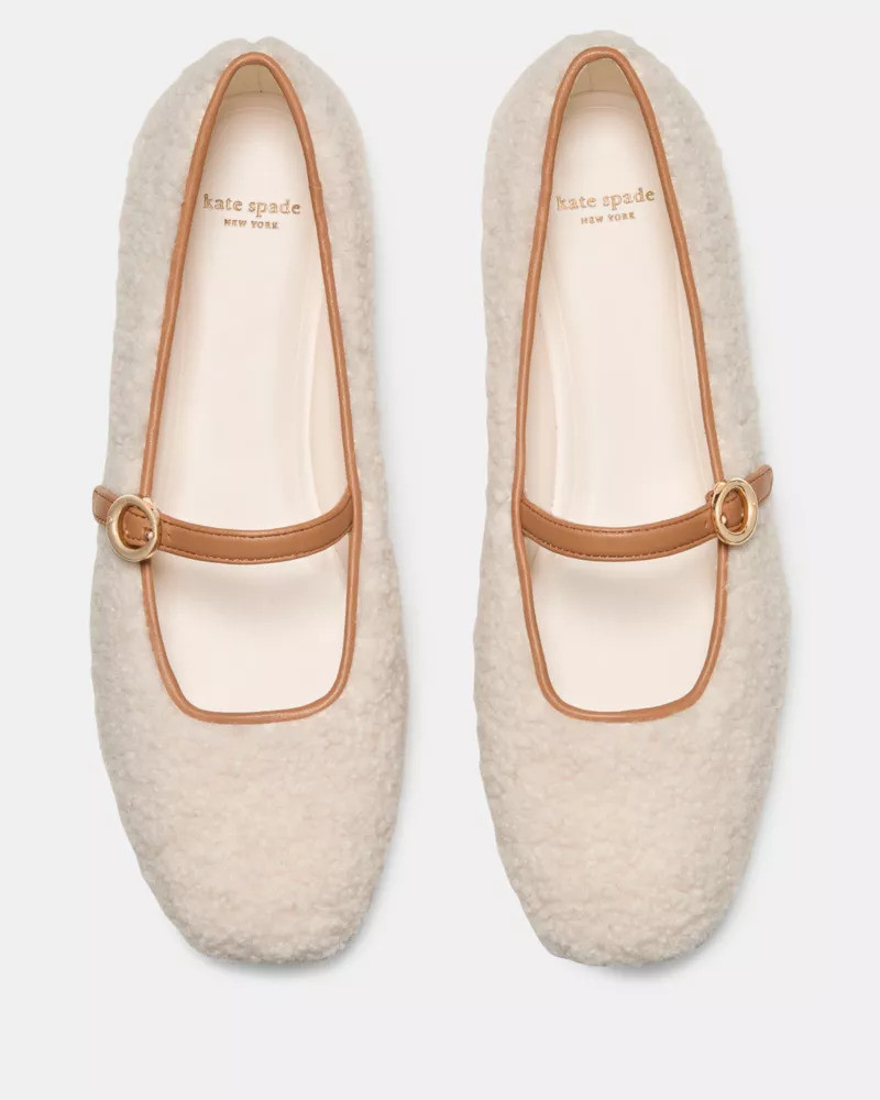 Halo Mary Jane Flat 3
