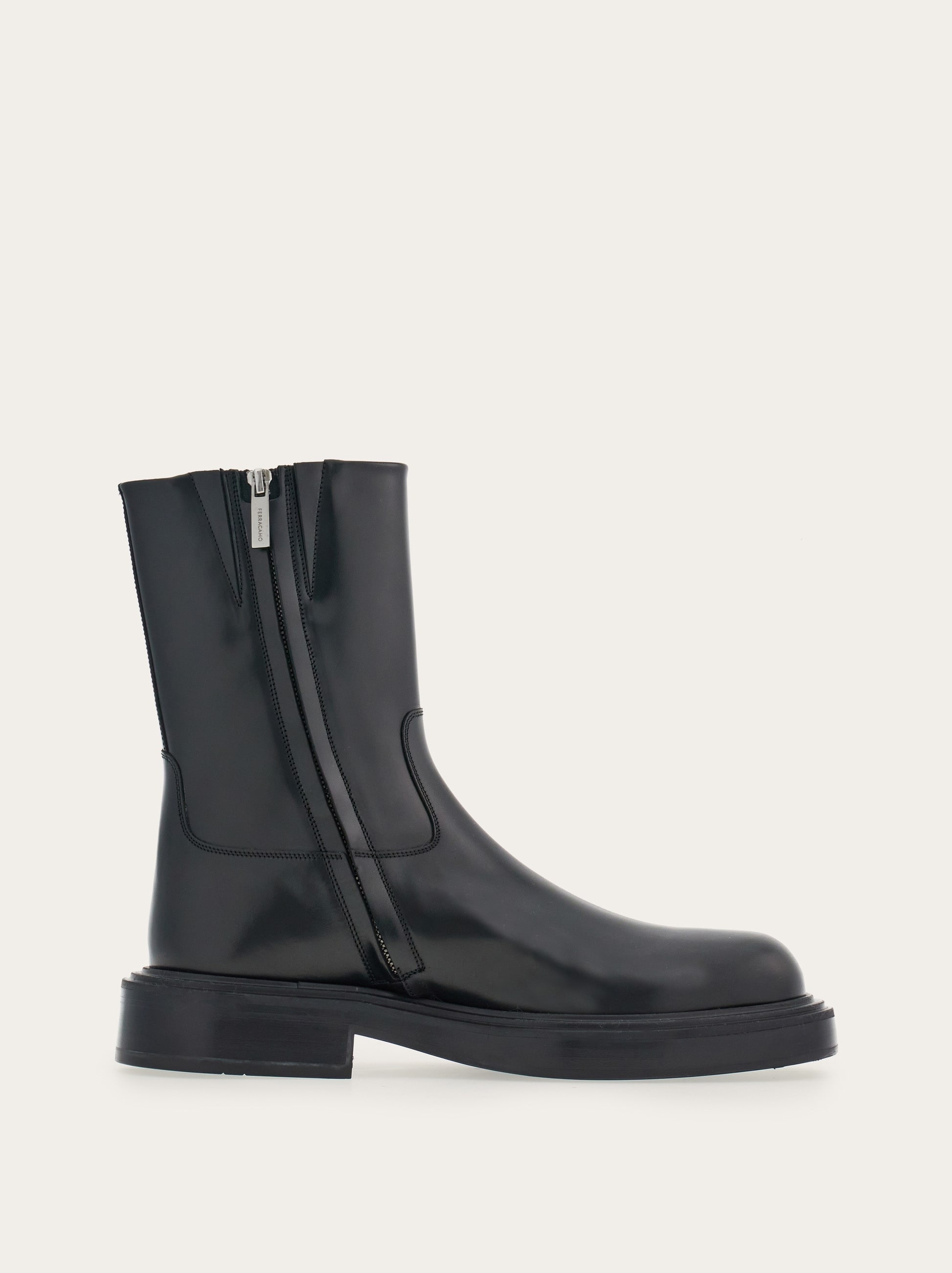 Ankle boot with rounded toe - 5