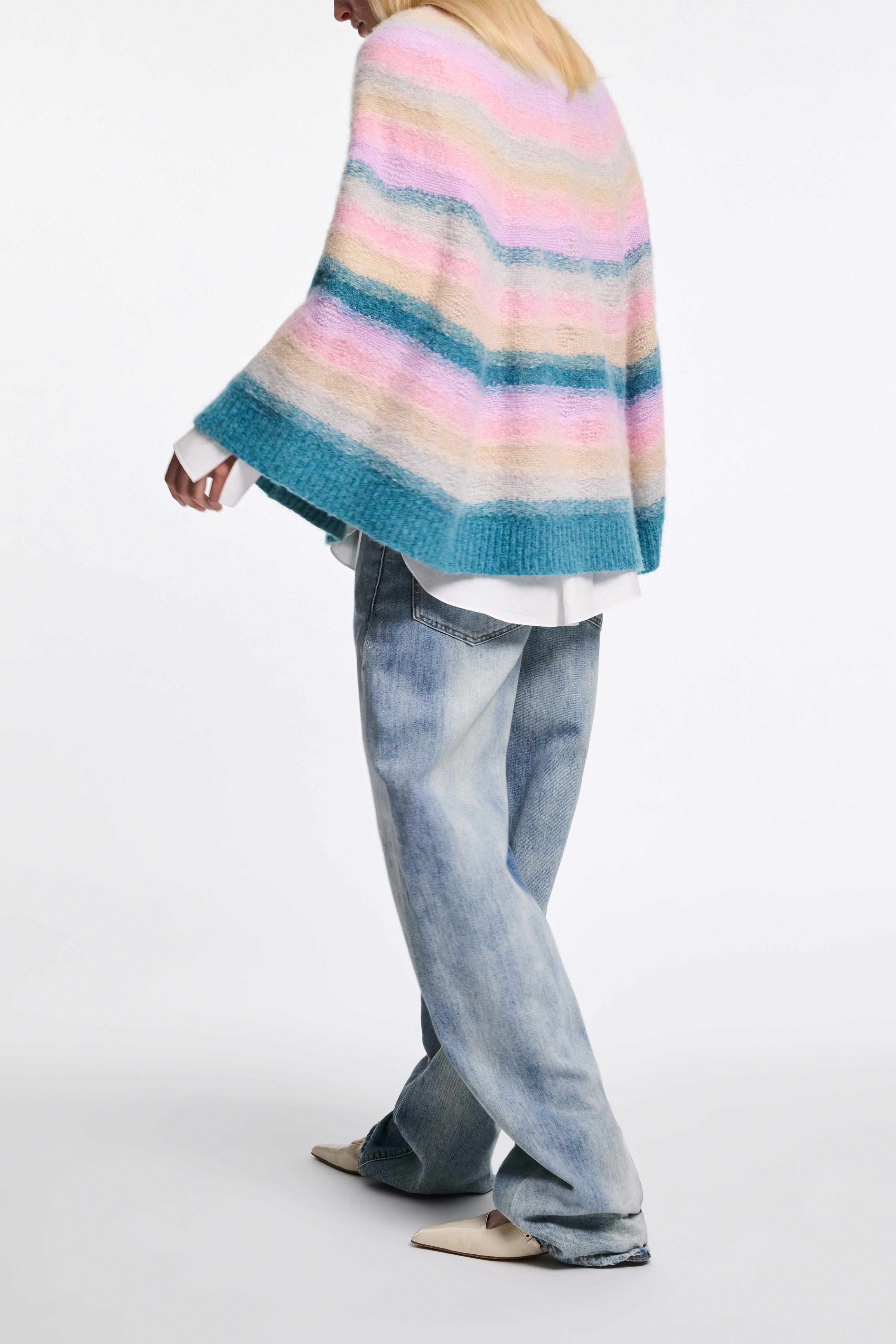 LUXURY LOVE cape - 4