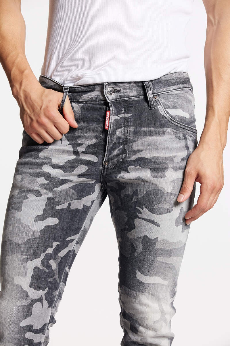 GREY CAMO WASH SKATER JEANS 3